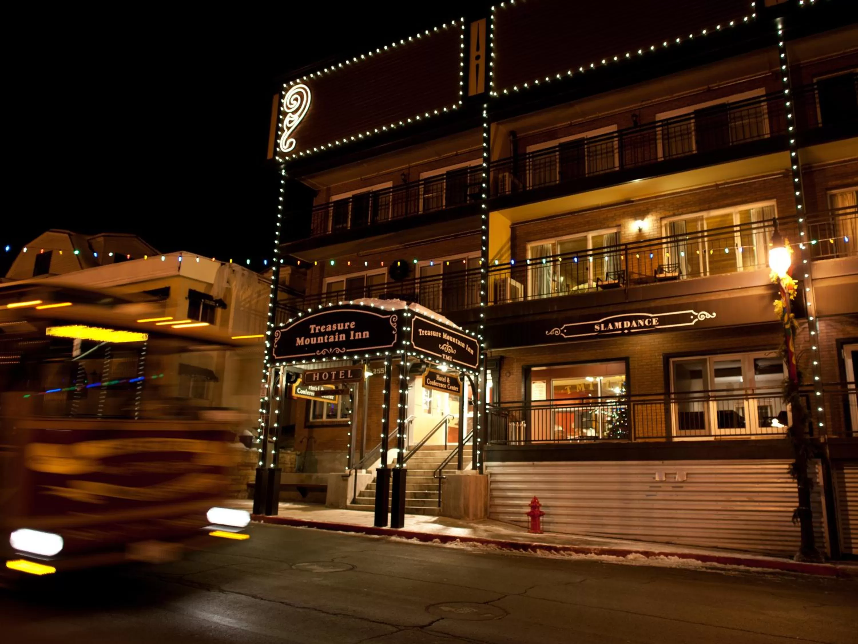 Restaurant/places to eat in Treasure Mountain Inn