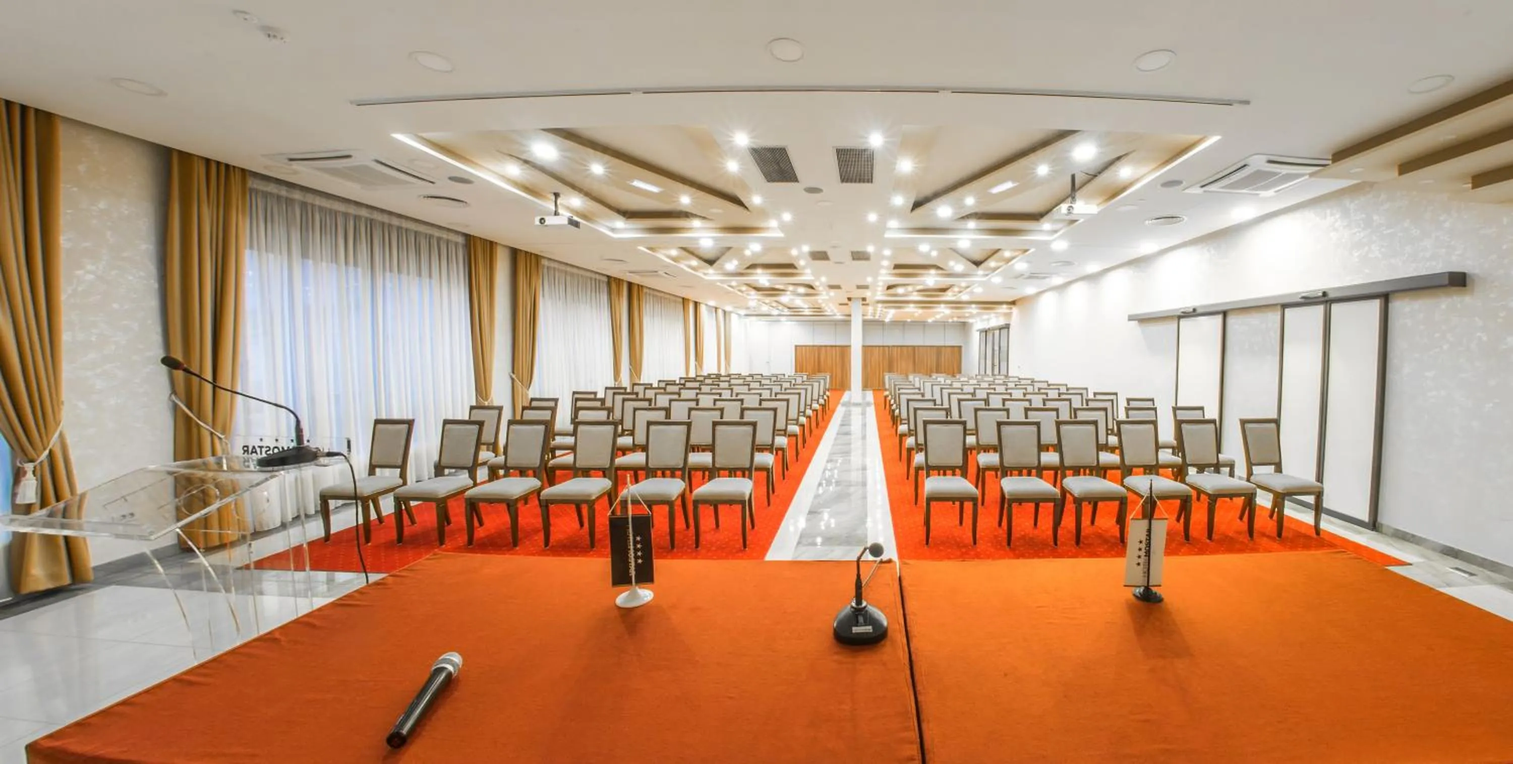 Business facilities in Hotel Mostar