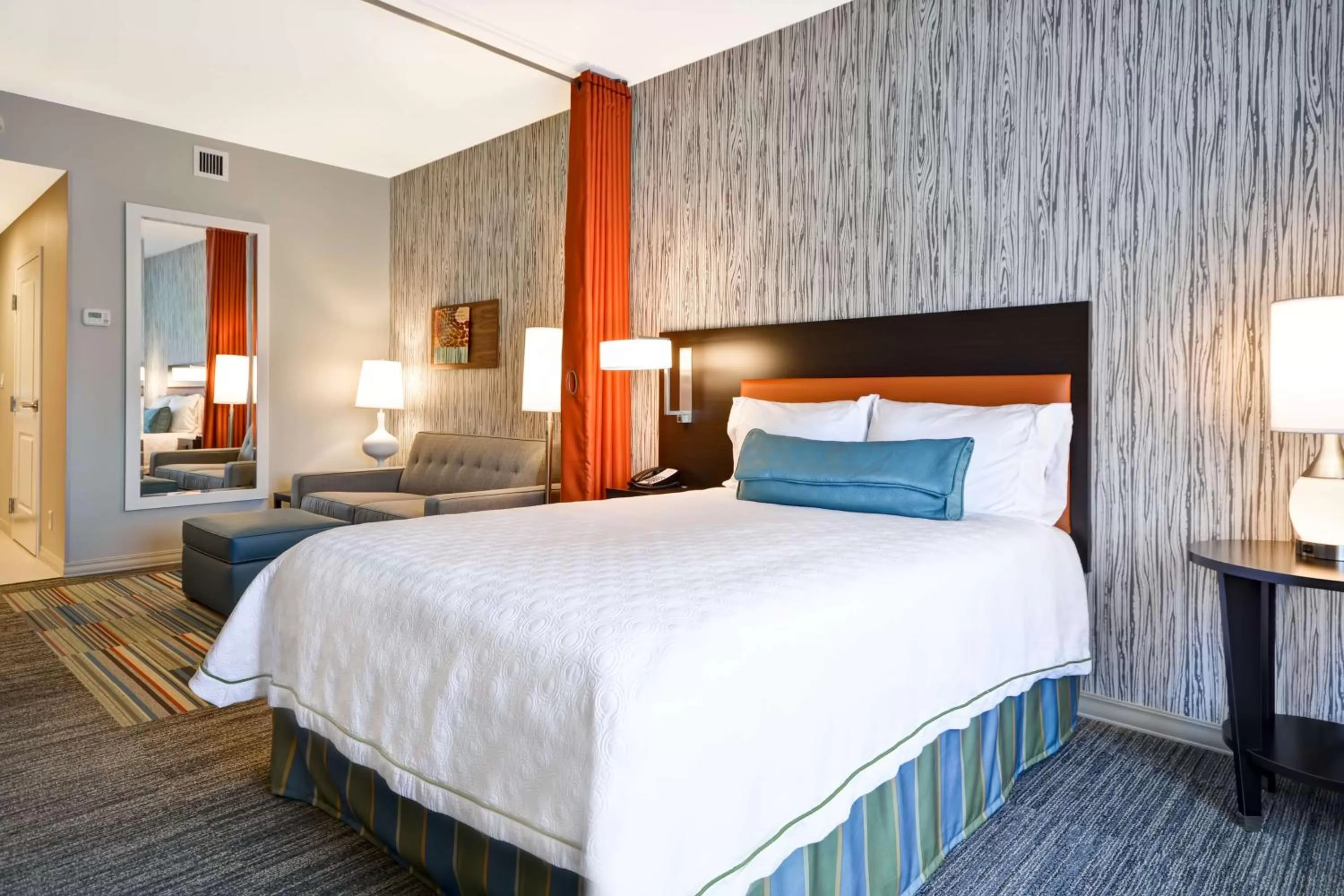 Bed in Home2 Suites By Hilton Evansville