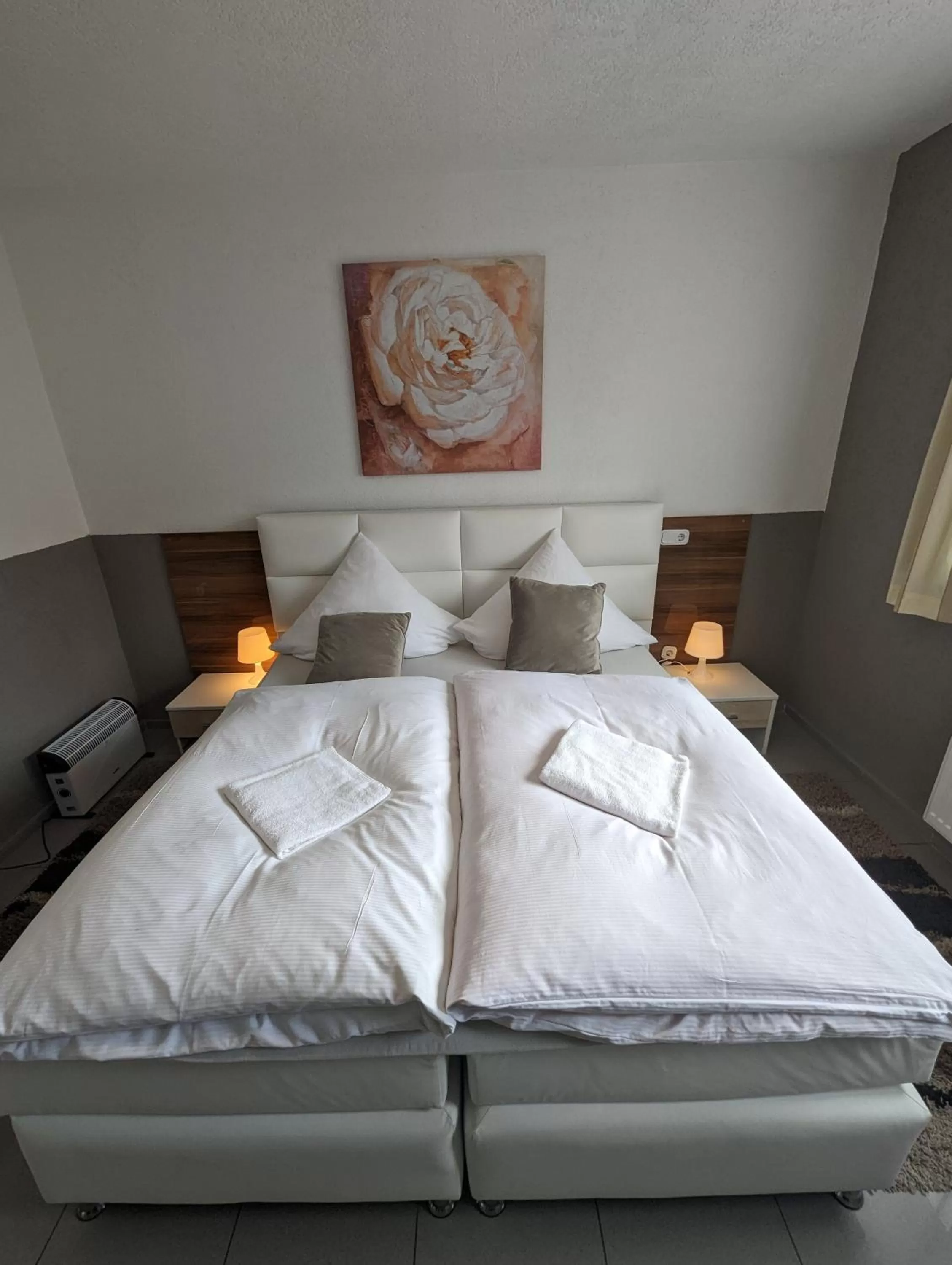 Bed in Hotel Eiserner Anton