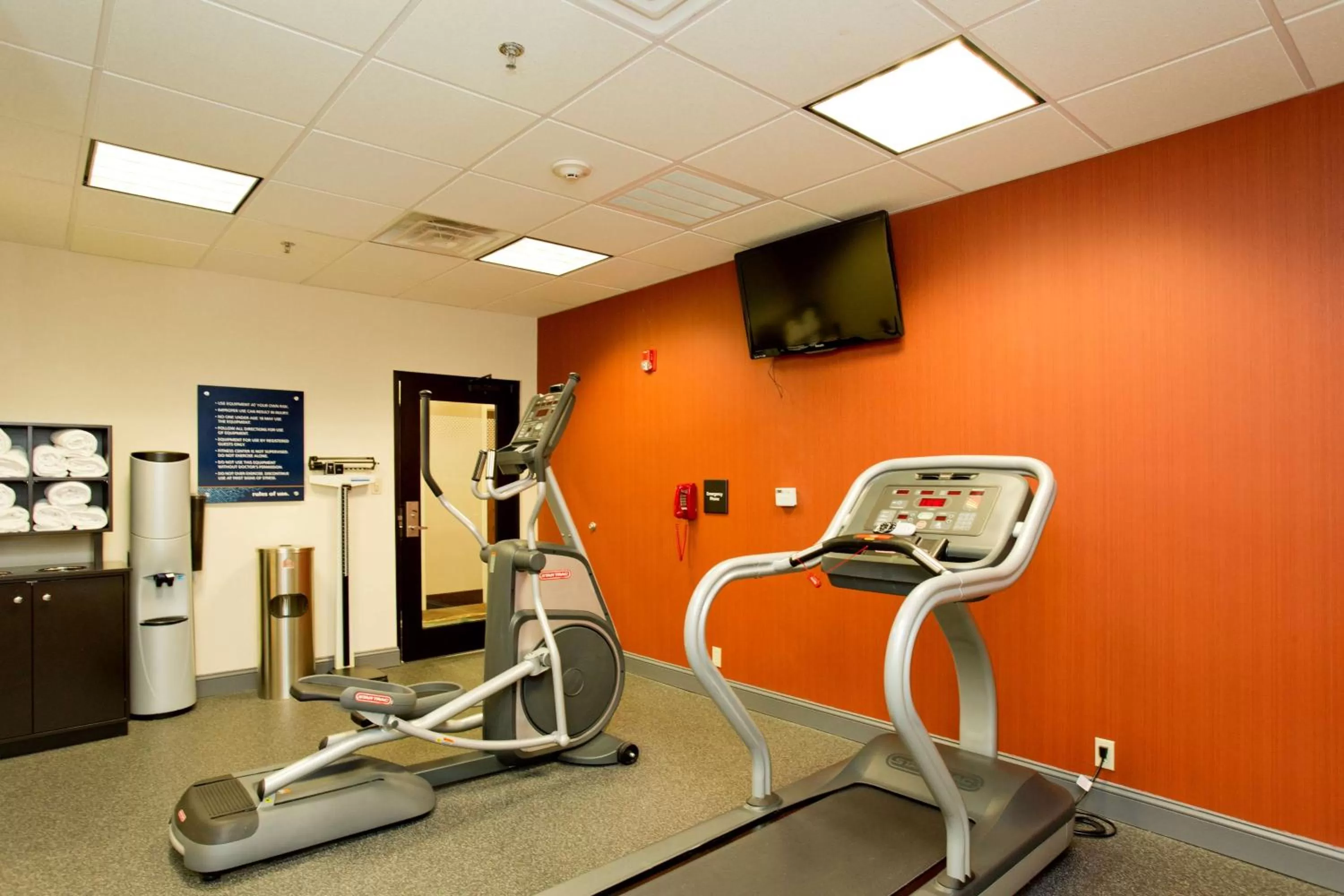Fitness centre/facilities in Hampton Inn Inwood