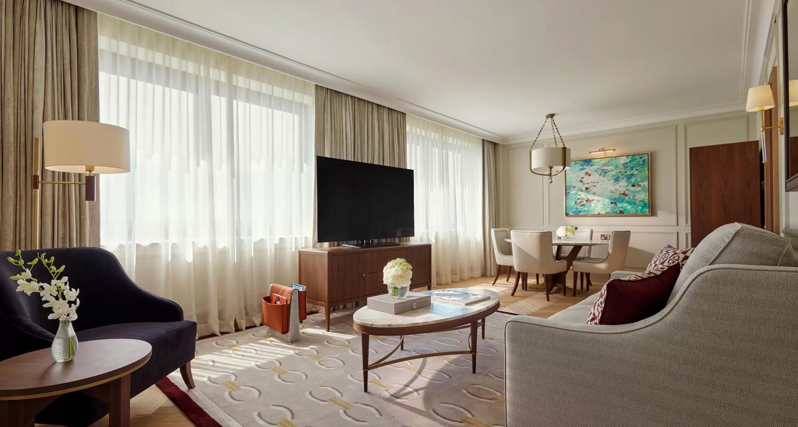 Living room in Jumeirah Carlton Tower London