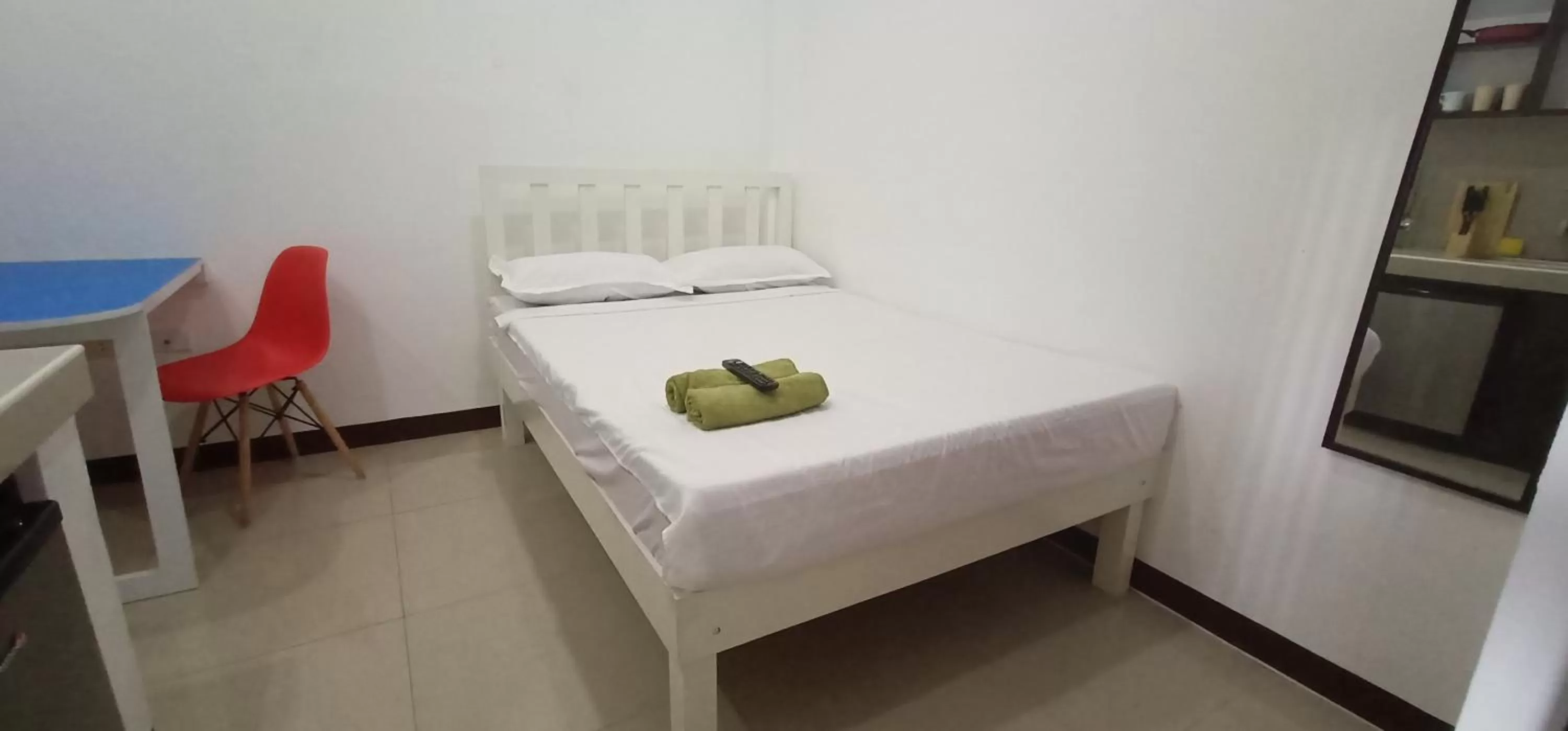 Bed in Clark-Pad Inn, Angeles City