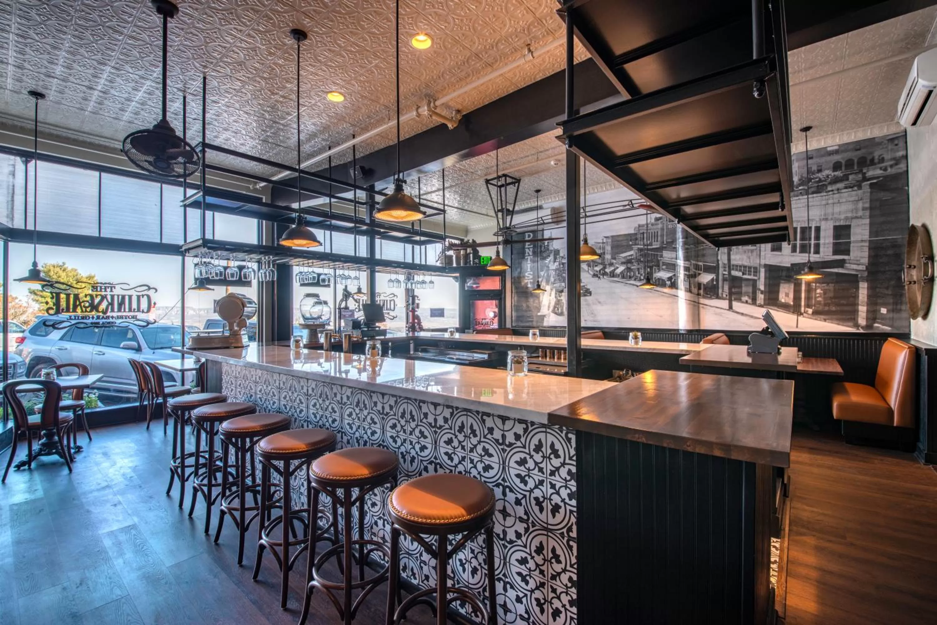 Restaurant/places to eat, Lounge/Bar in The Clinkscale