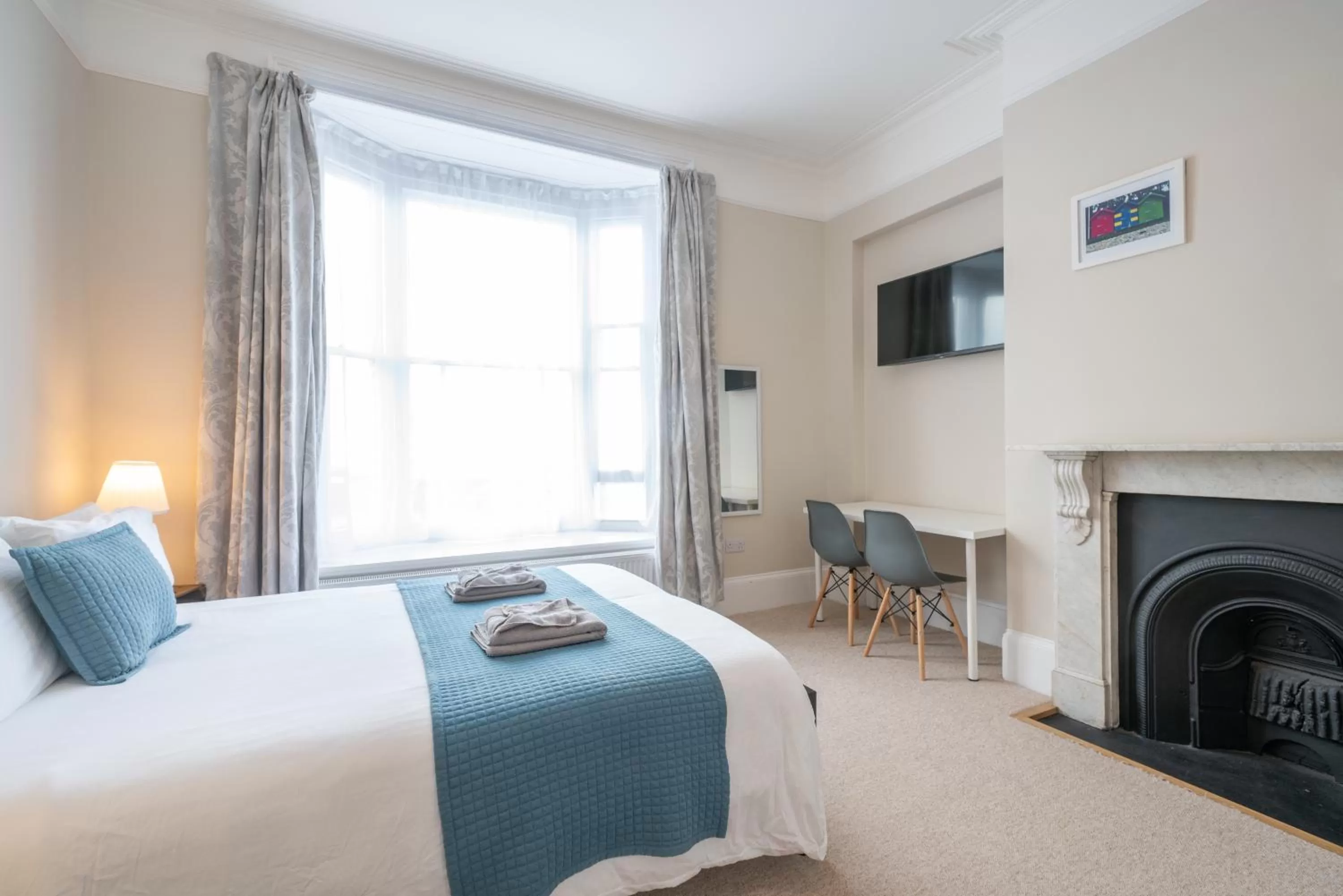 Bed in The Veteran Hotel & Bar