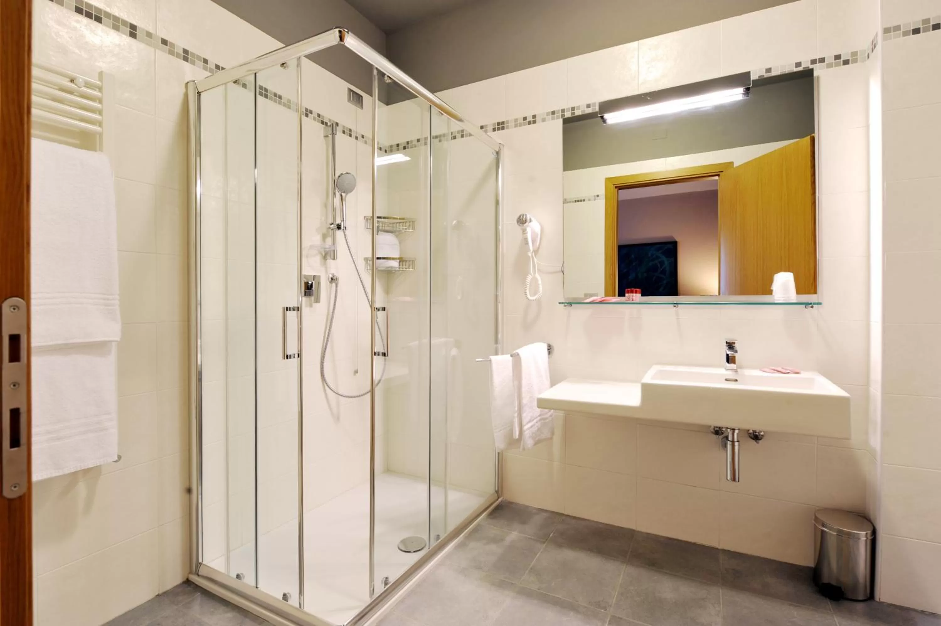 Bathroom in M14 Hotel & Spa