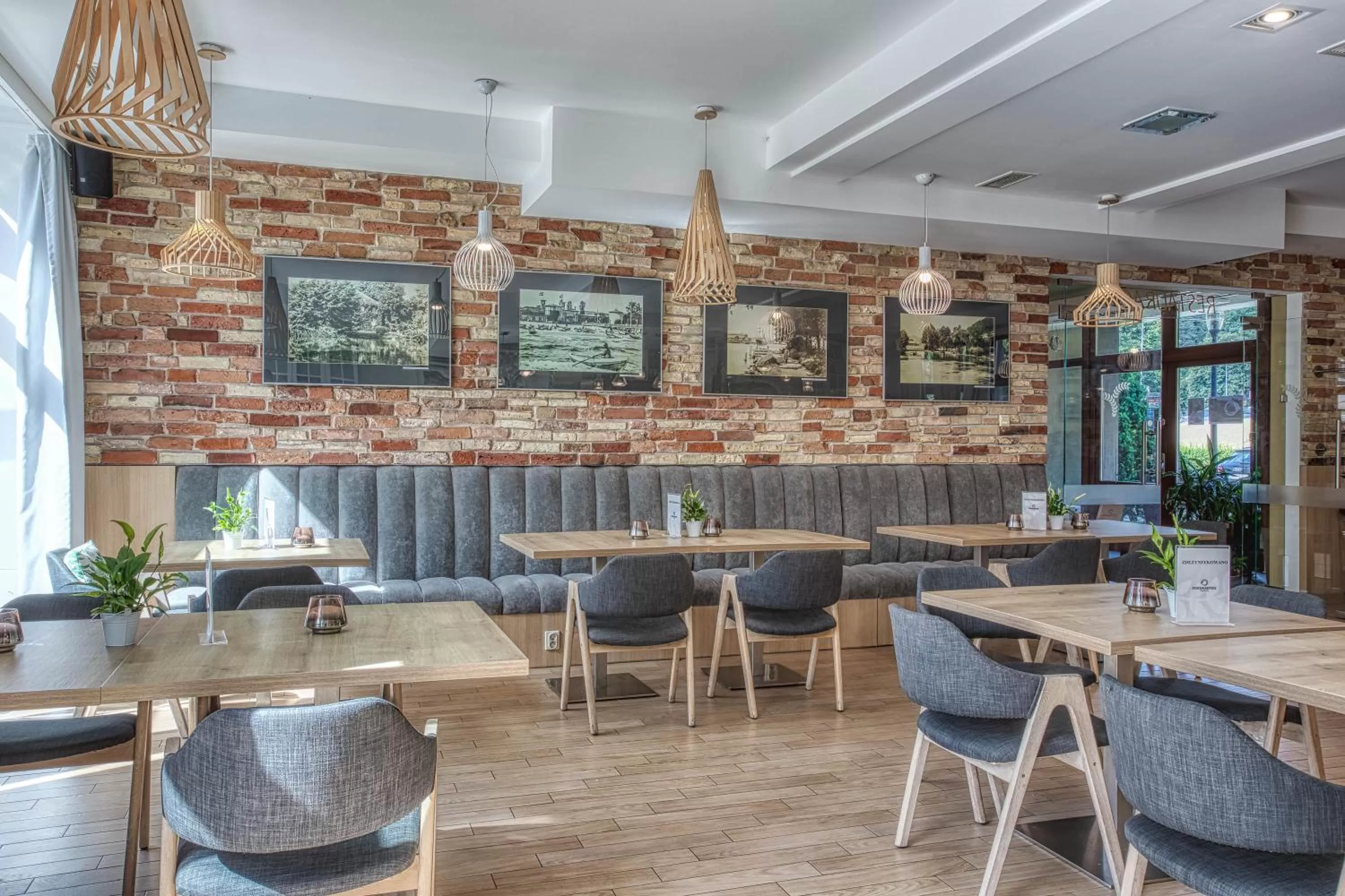 Restaurant/places to eat in Dom Oliwski