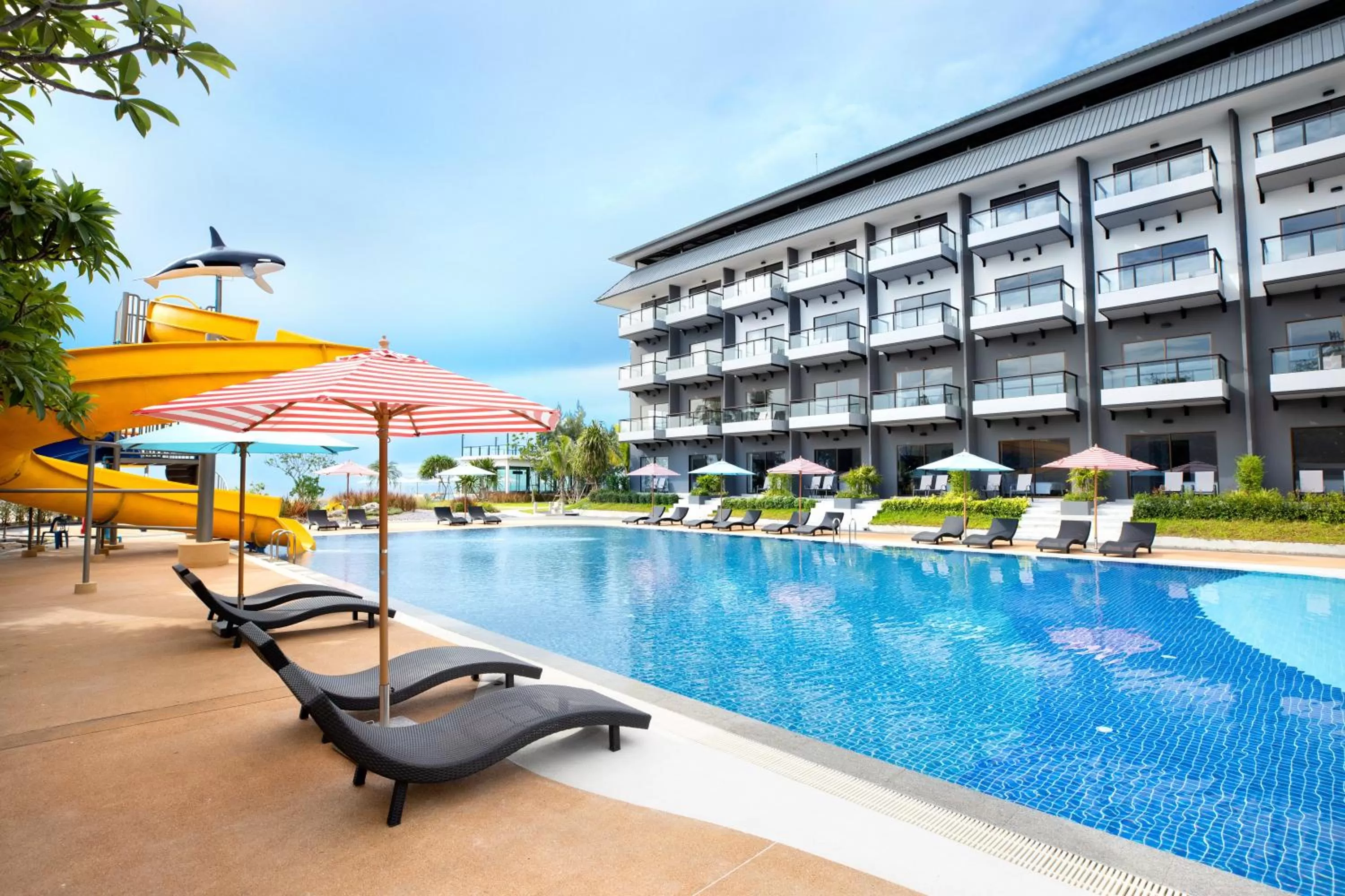 Swimming pool in Centara Life Cha-Am Beach Resort Hua Hin