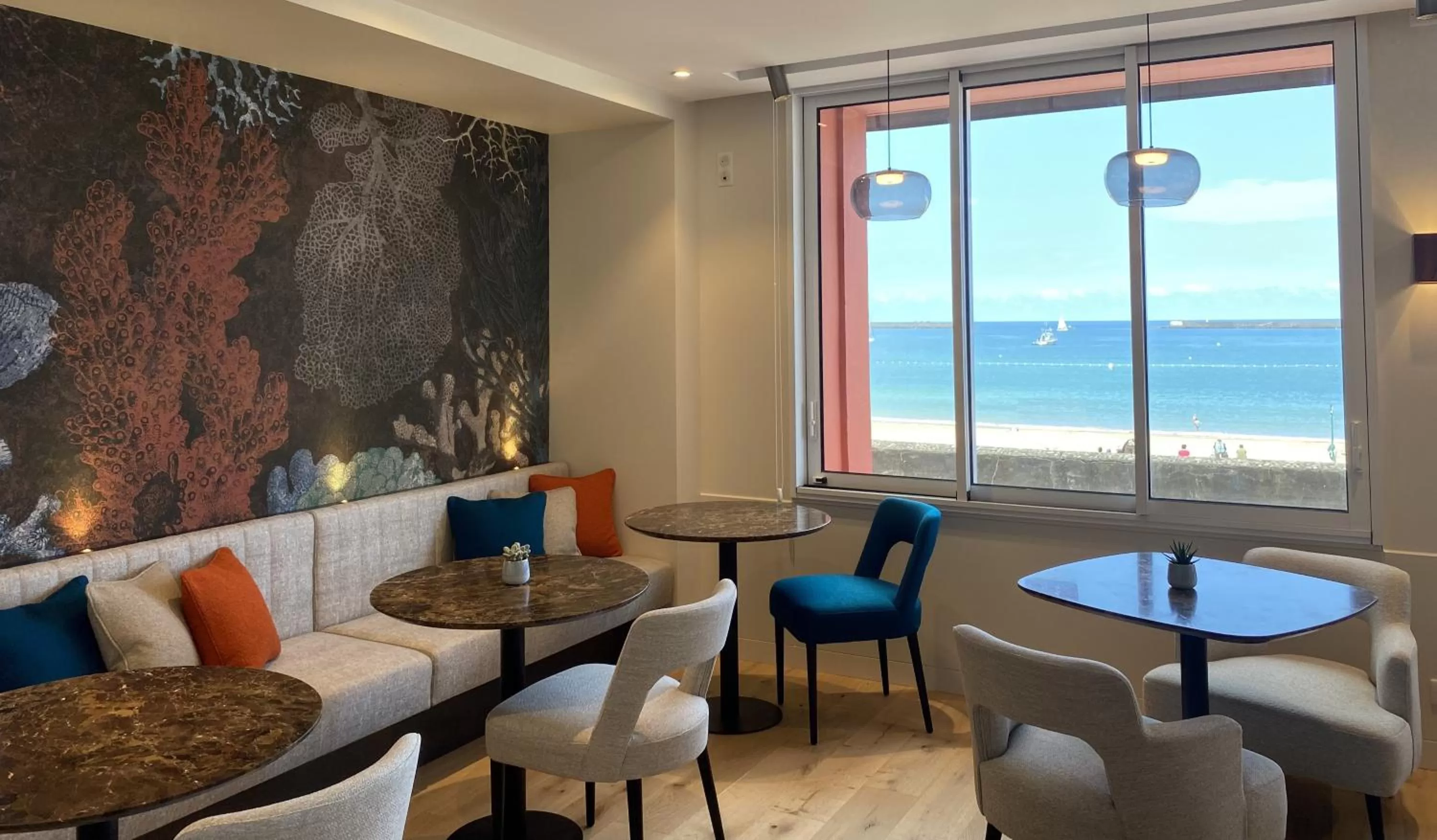 Breakfast in Hôtel de la Plage - Saint Jean de Luz