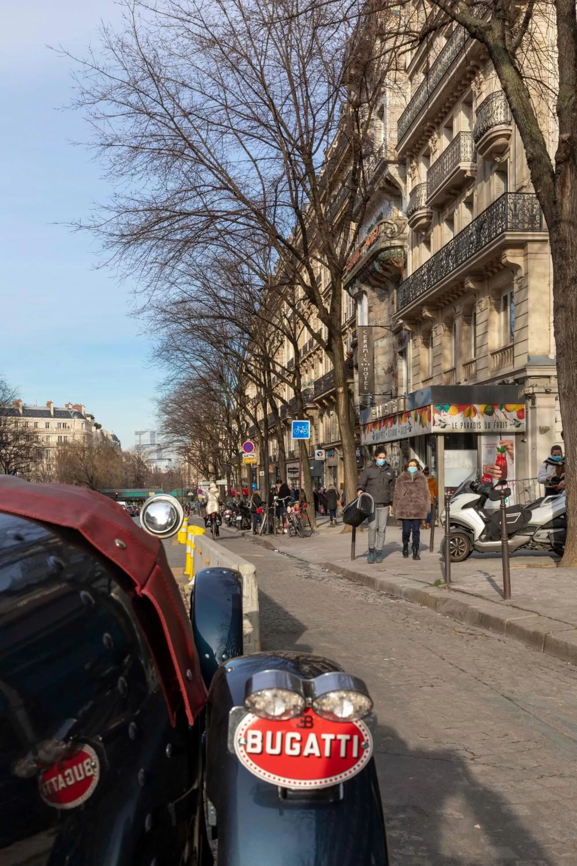 Neighbourhood in Elysées Ceramic