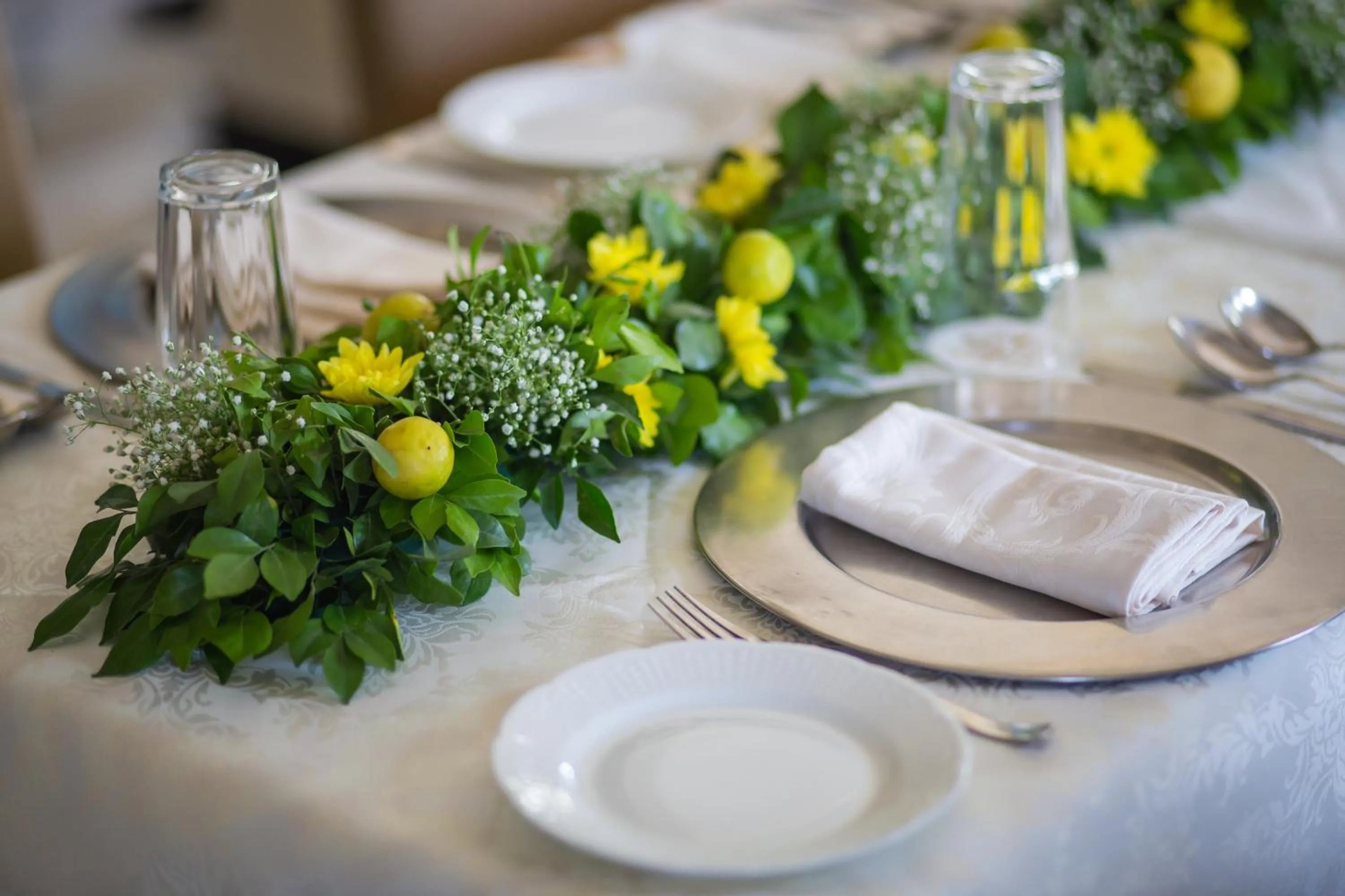 Restaurant/places to eat in Hotel Udai Kothi