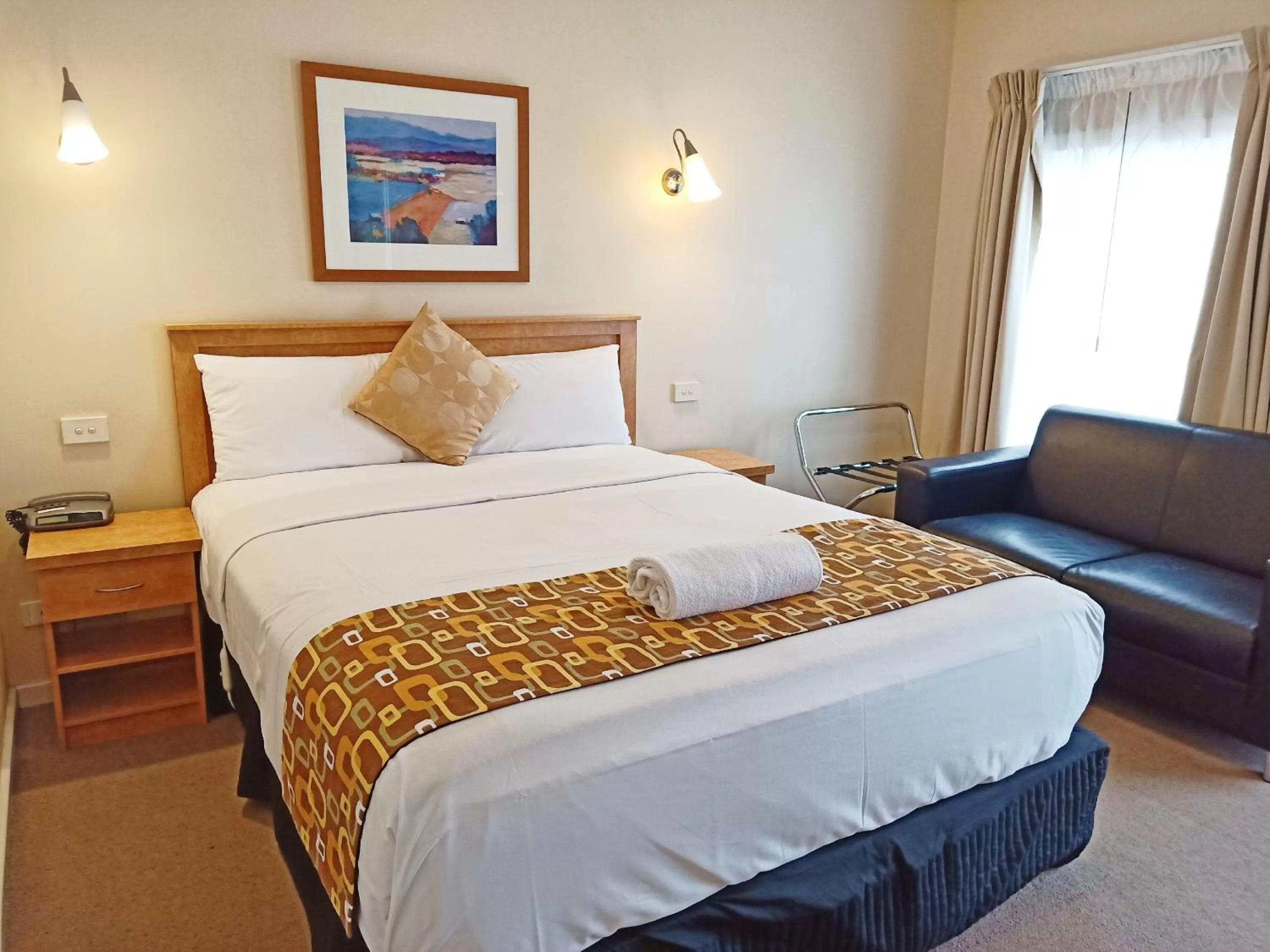 Bedroom, Bed in Glen Inn