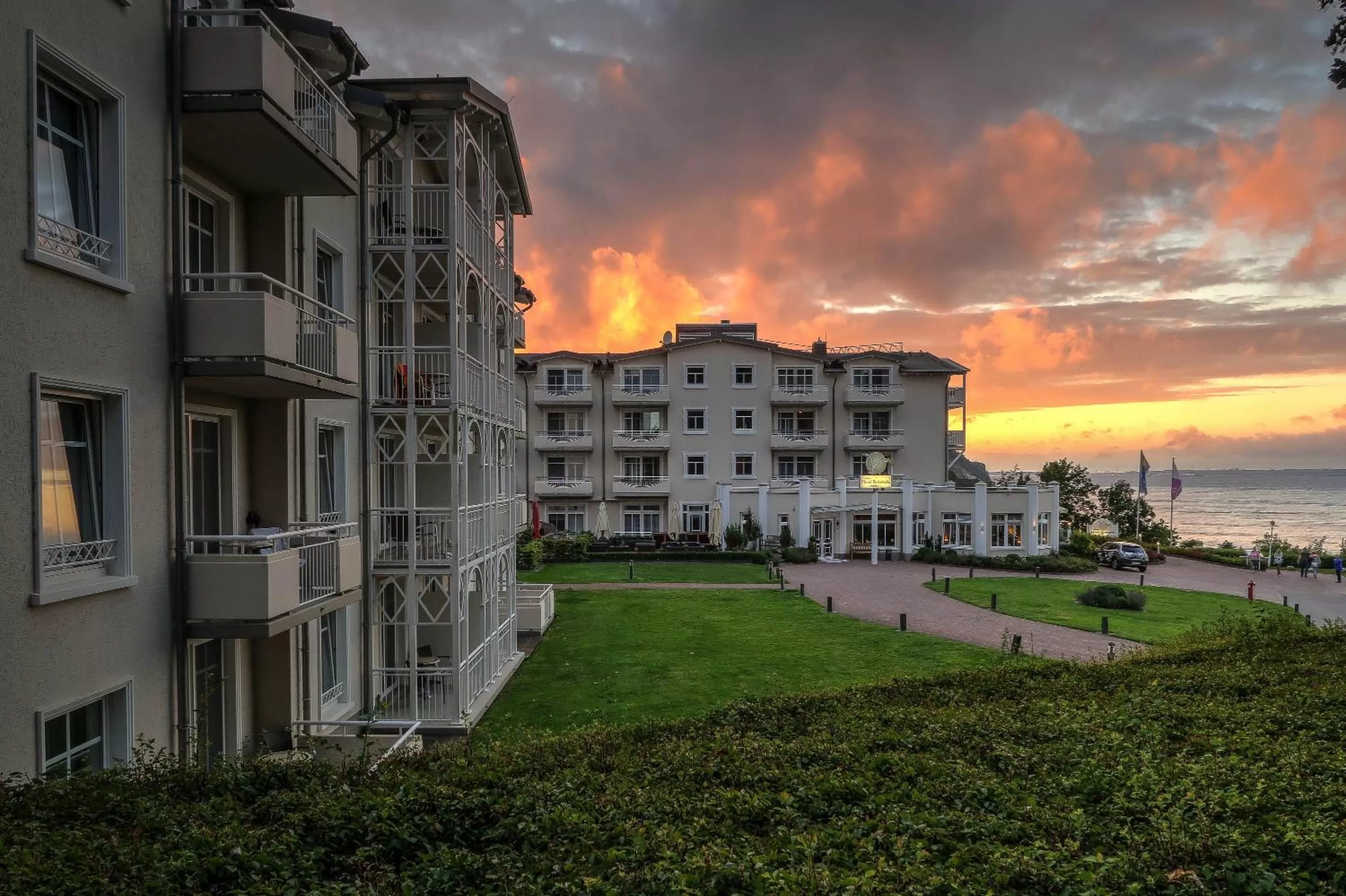 Facade/entrance in Hotel Bernstein