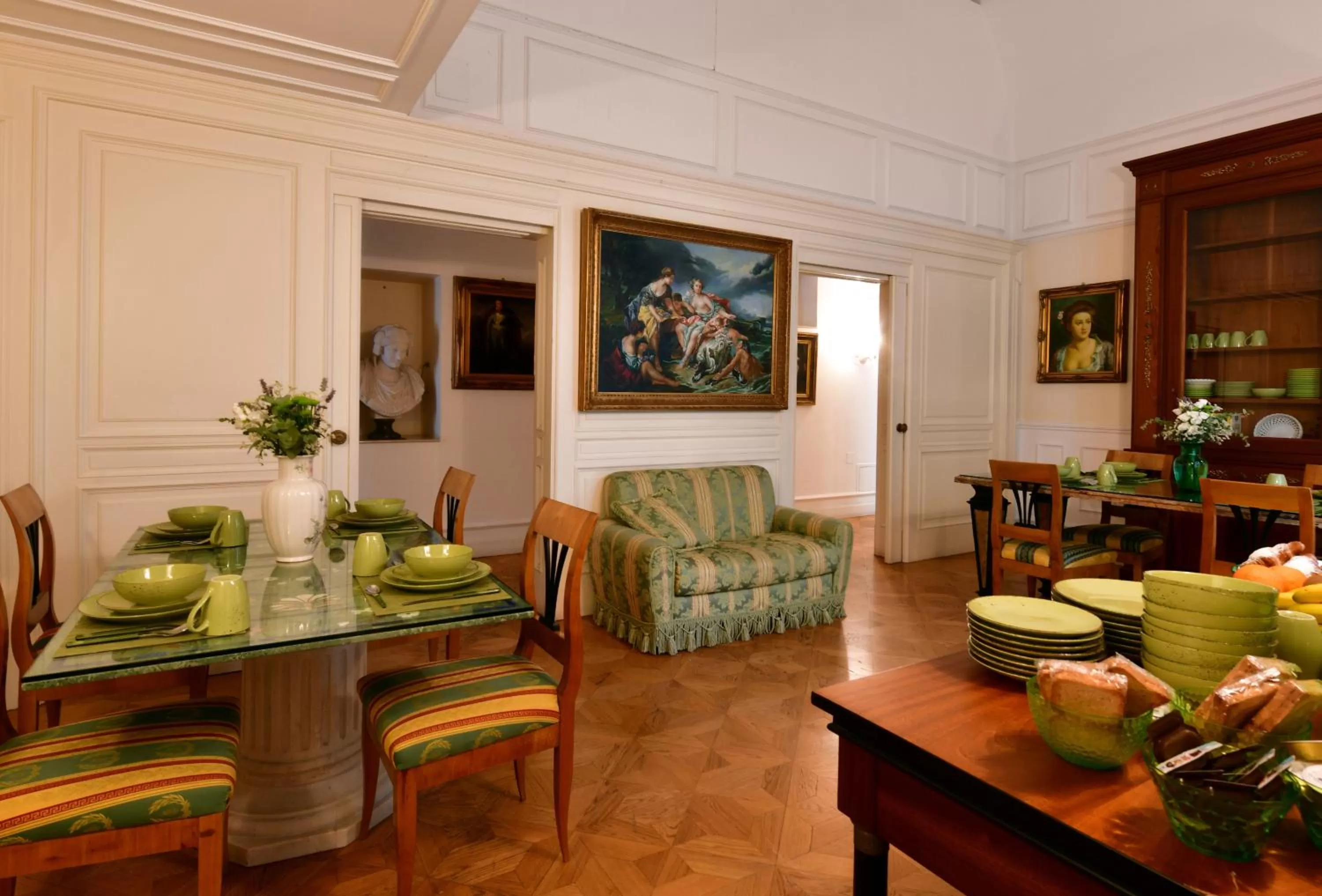 Breakfast in Sisuites