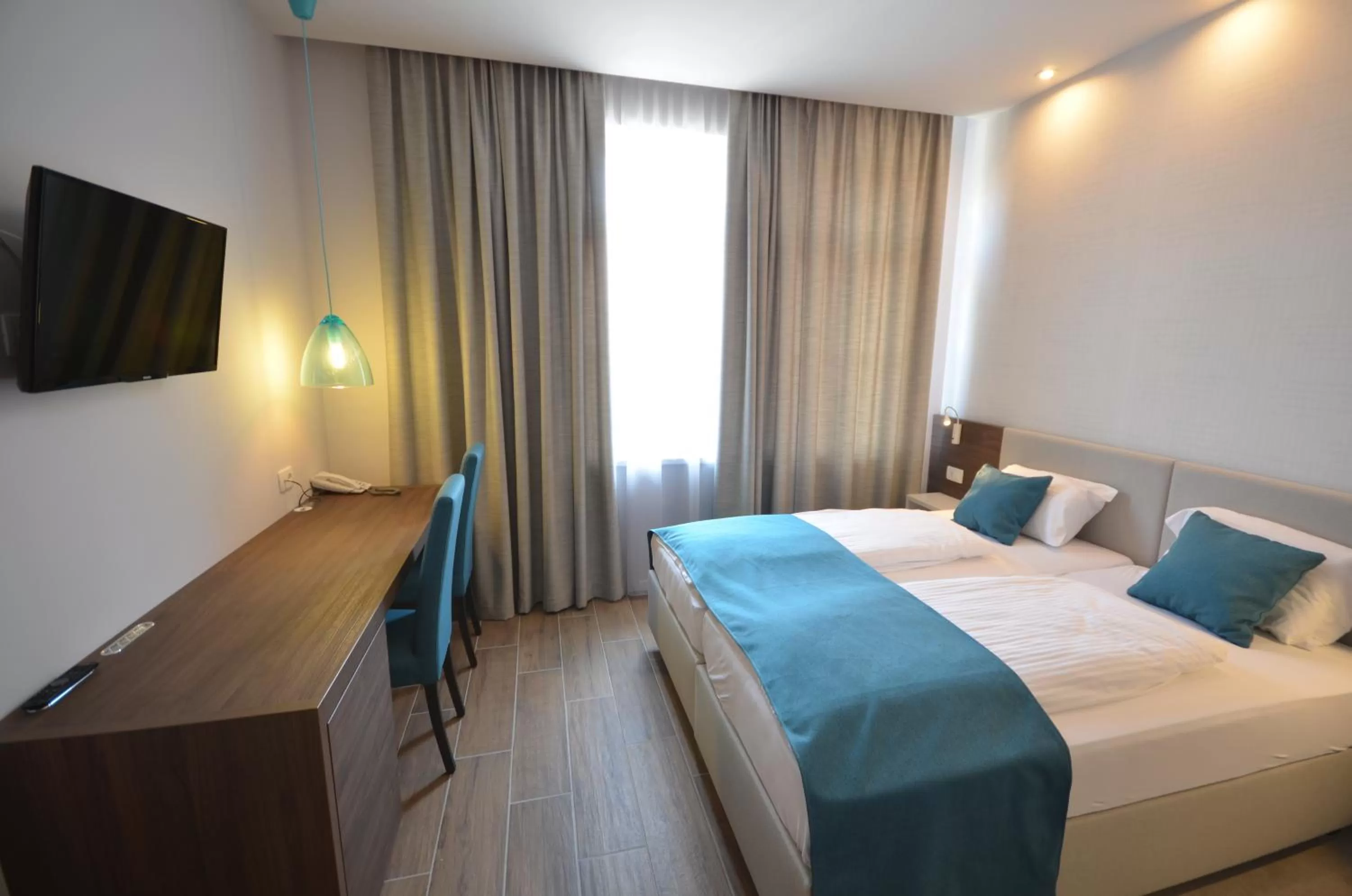 Superior Double Room in Hotel Emonec