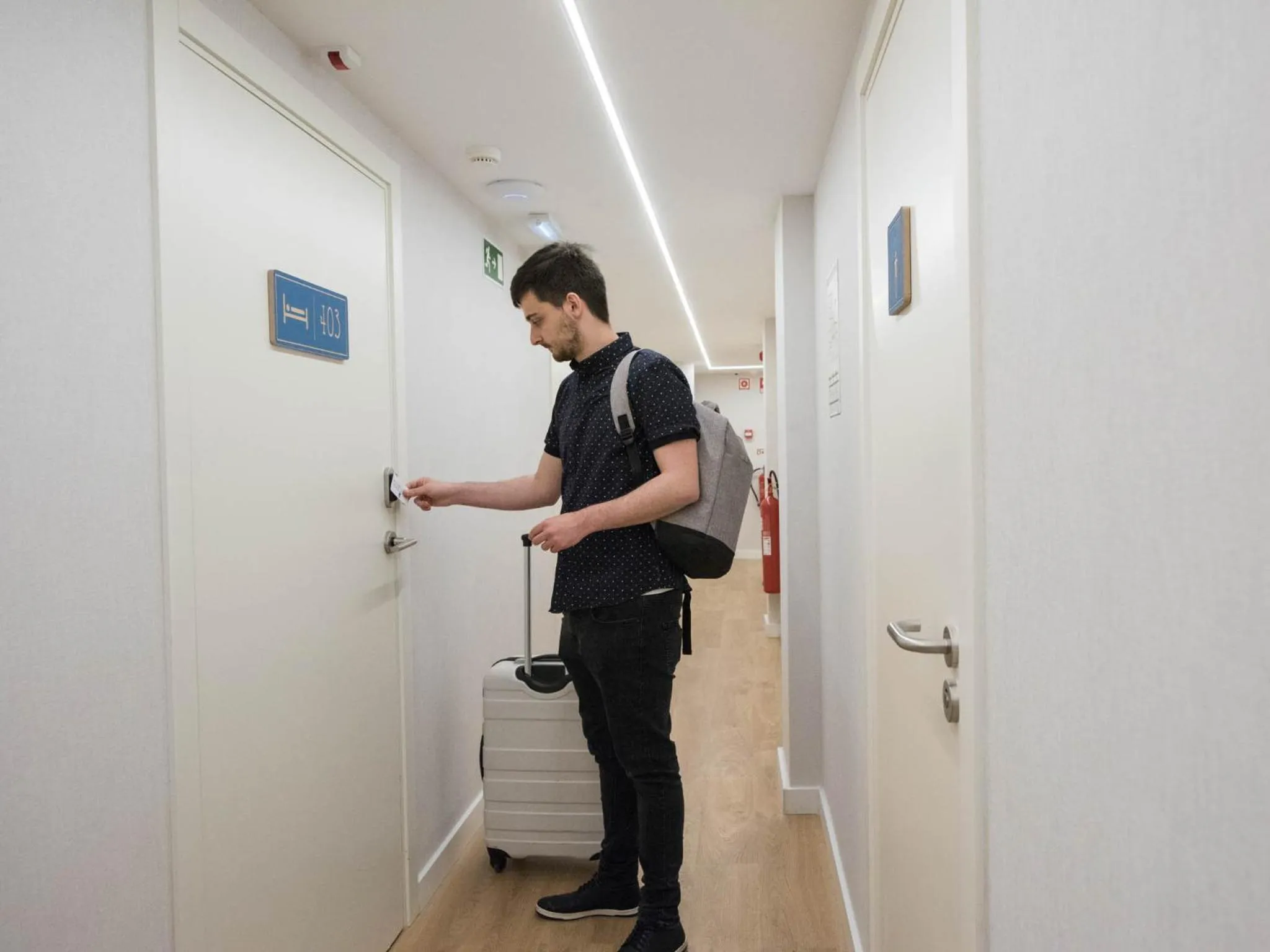 Guests in room00 Lisboa Hostel