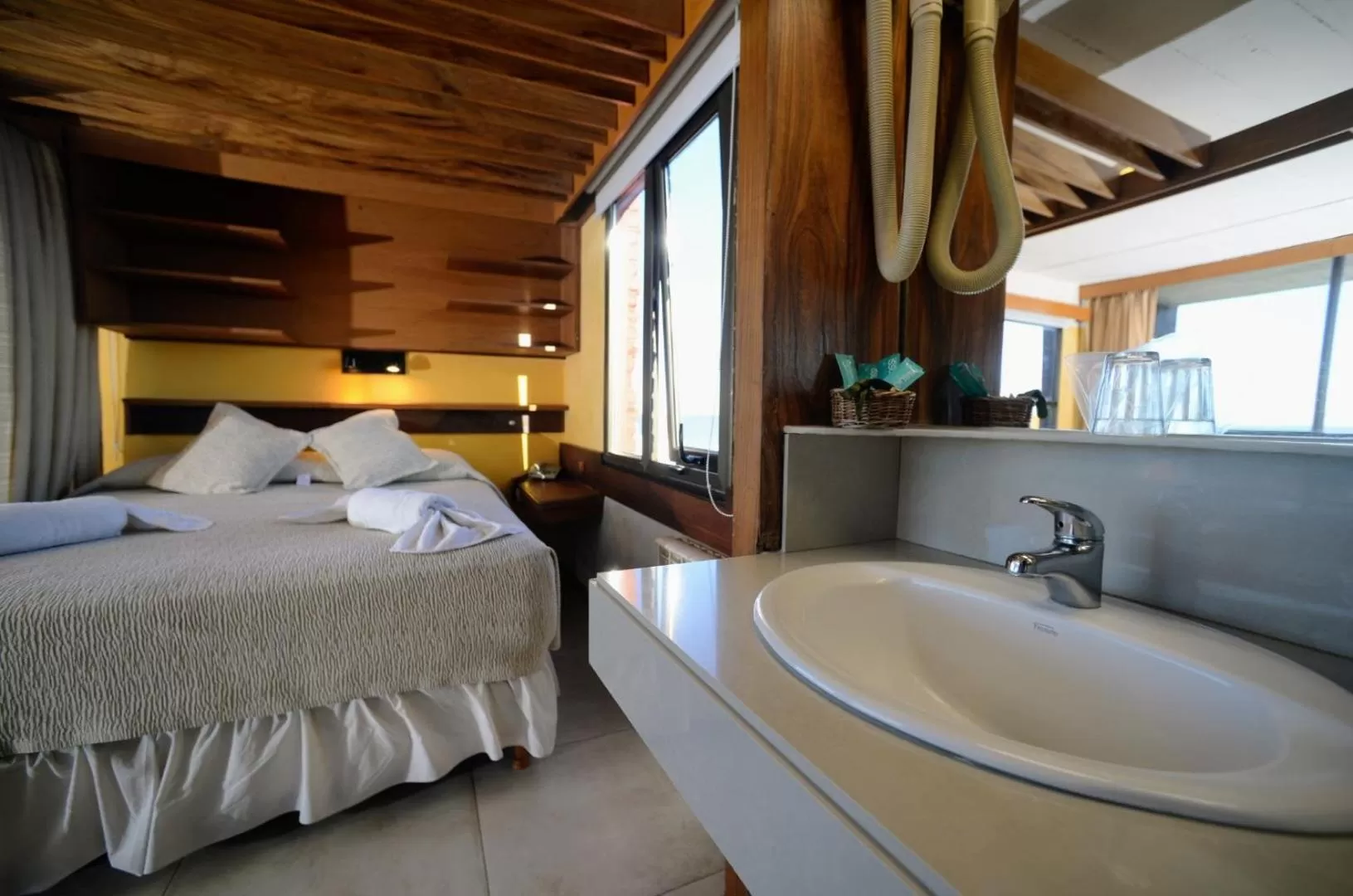 Bed in Hosteria Tequendama Classic & Resort