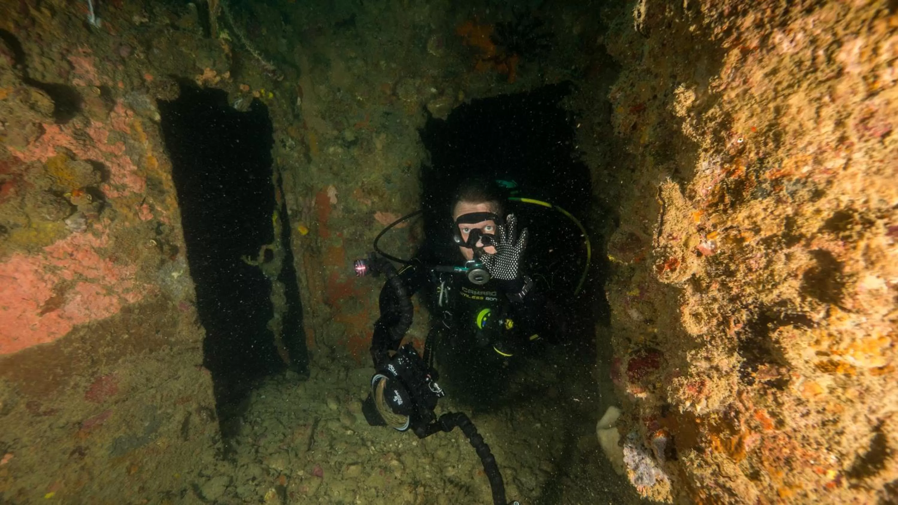 Diving in Chindonan Dive and Beach Resort