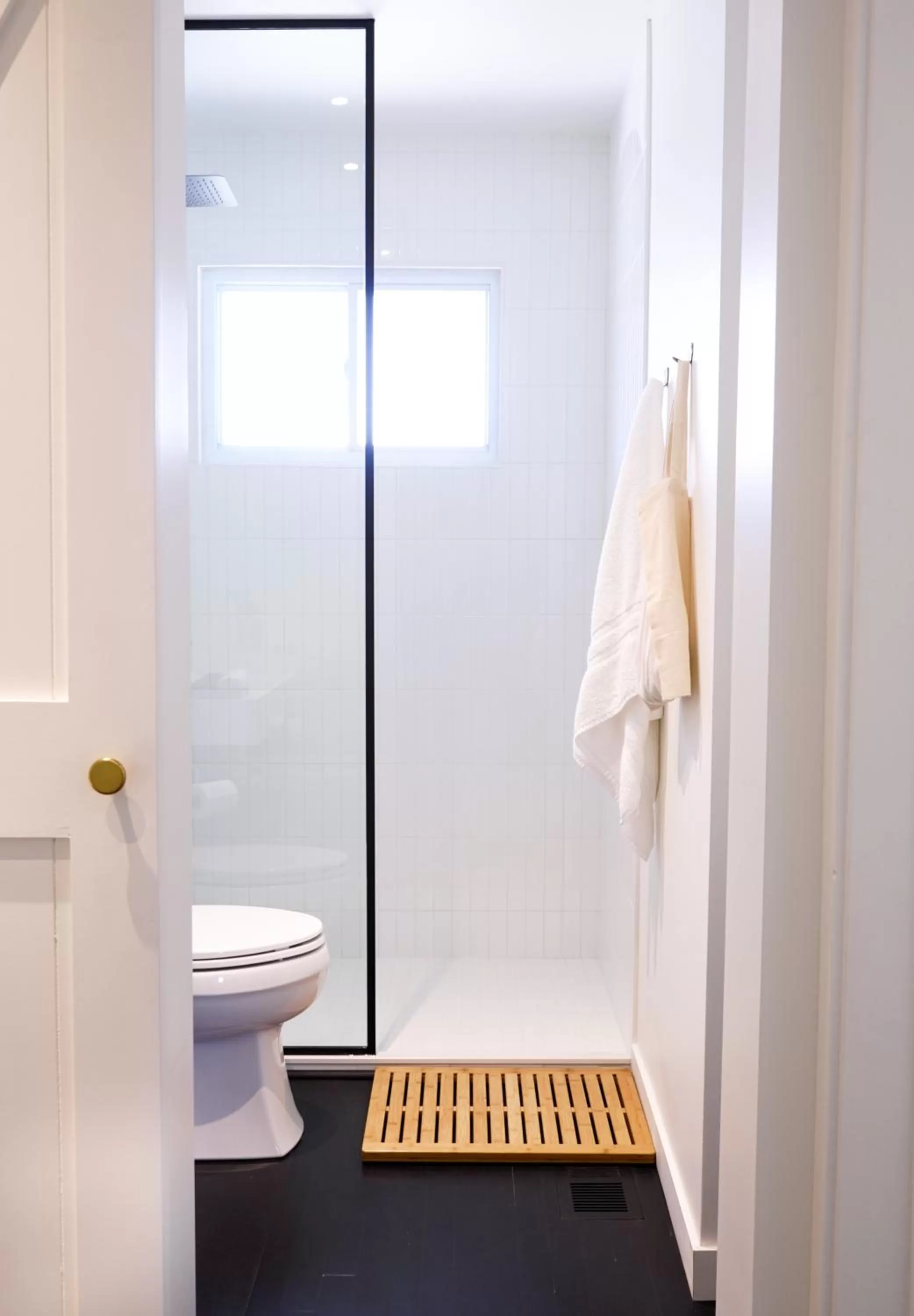 Bathroom in The Lakeside Prince Edward County