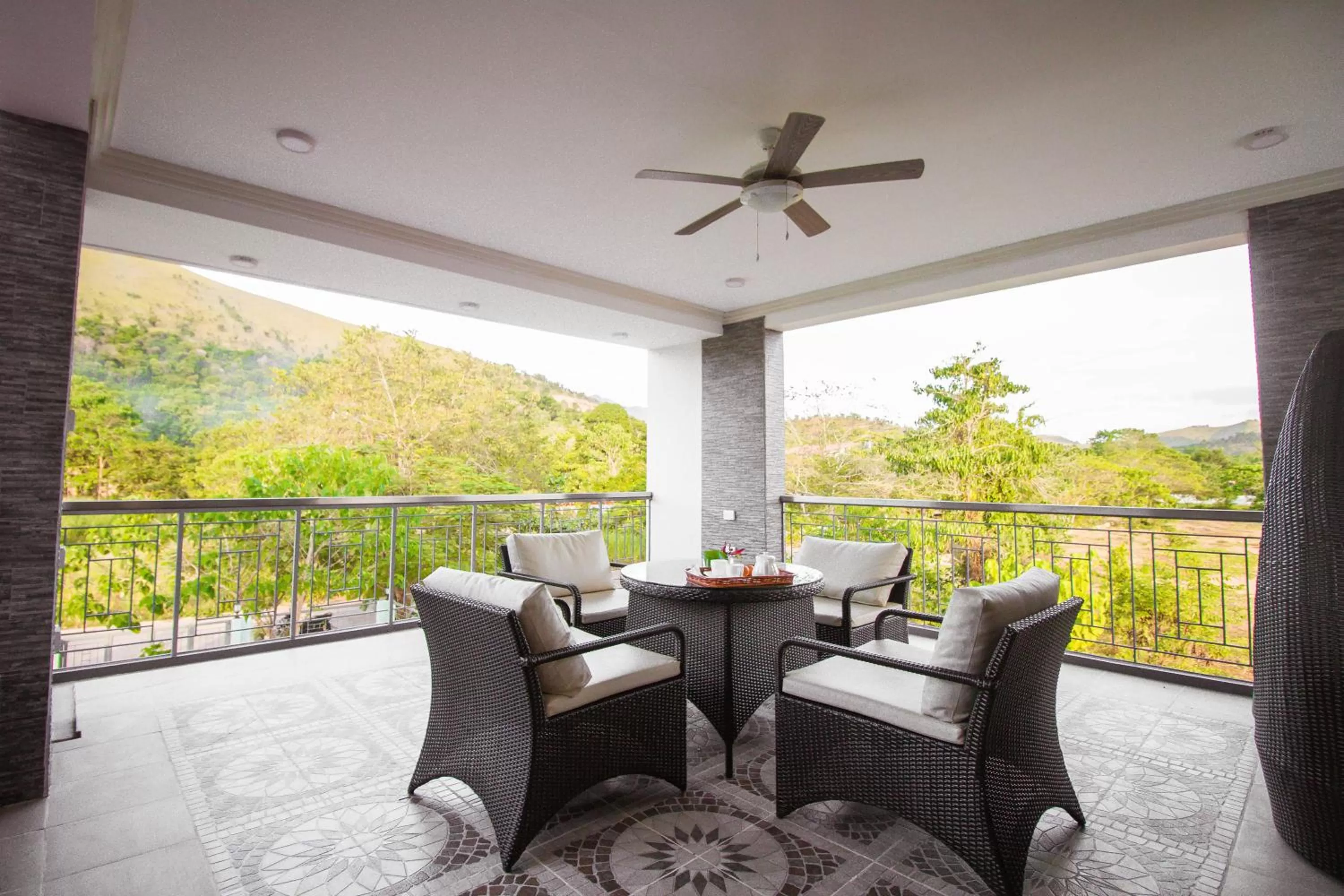 Natural landscape in Bella Villa Coron