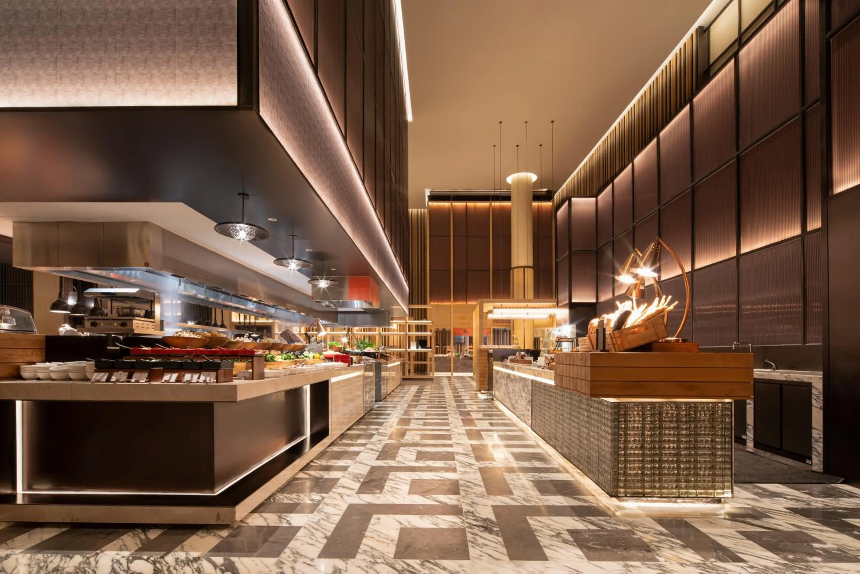 Food in HUALUXE Nanjing Yangtze River