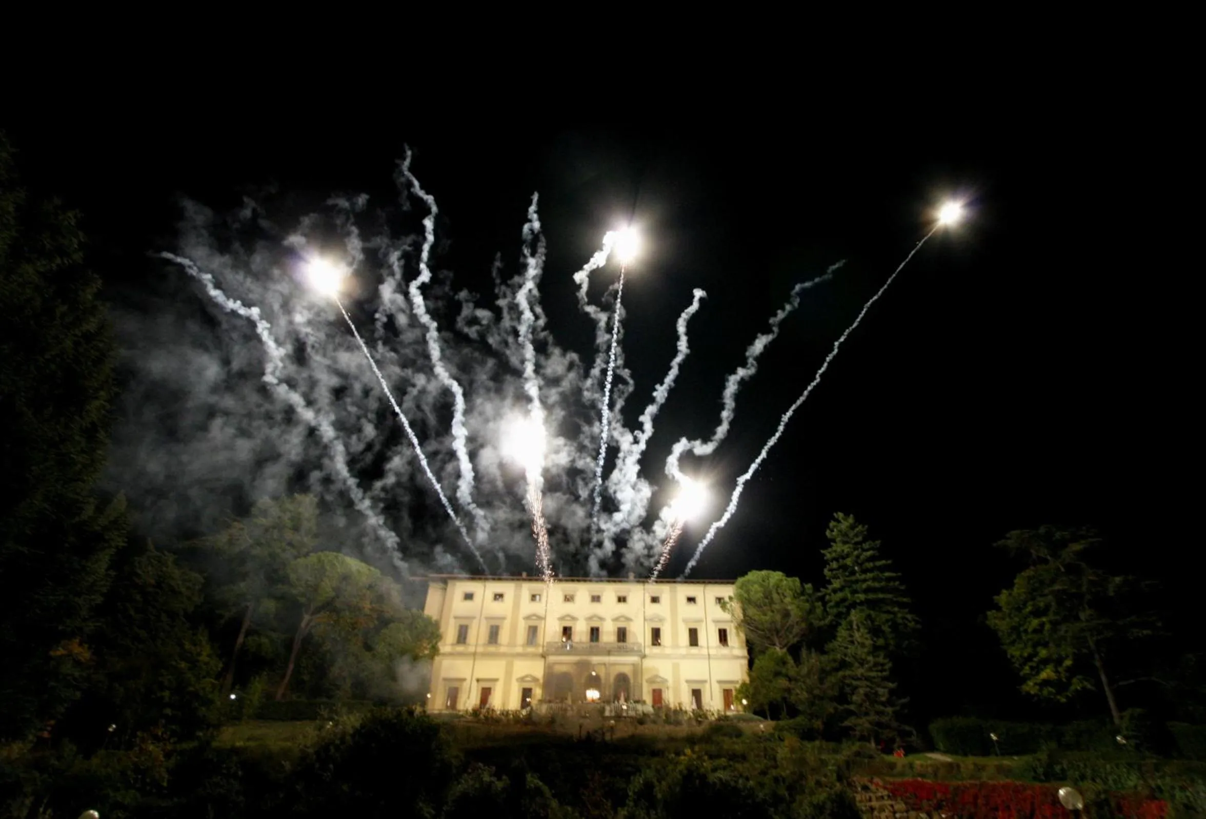 Facade/entrance in Villa Pitiana