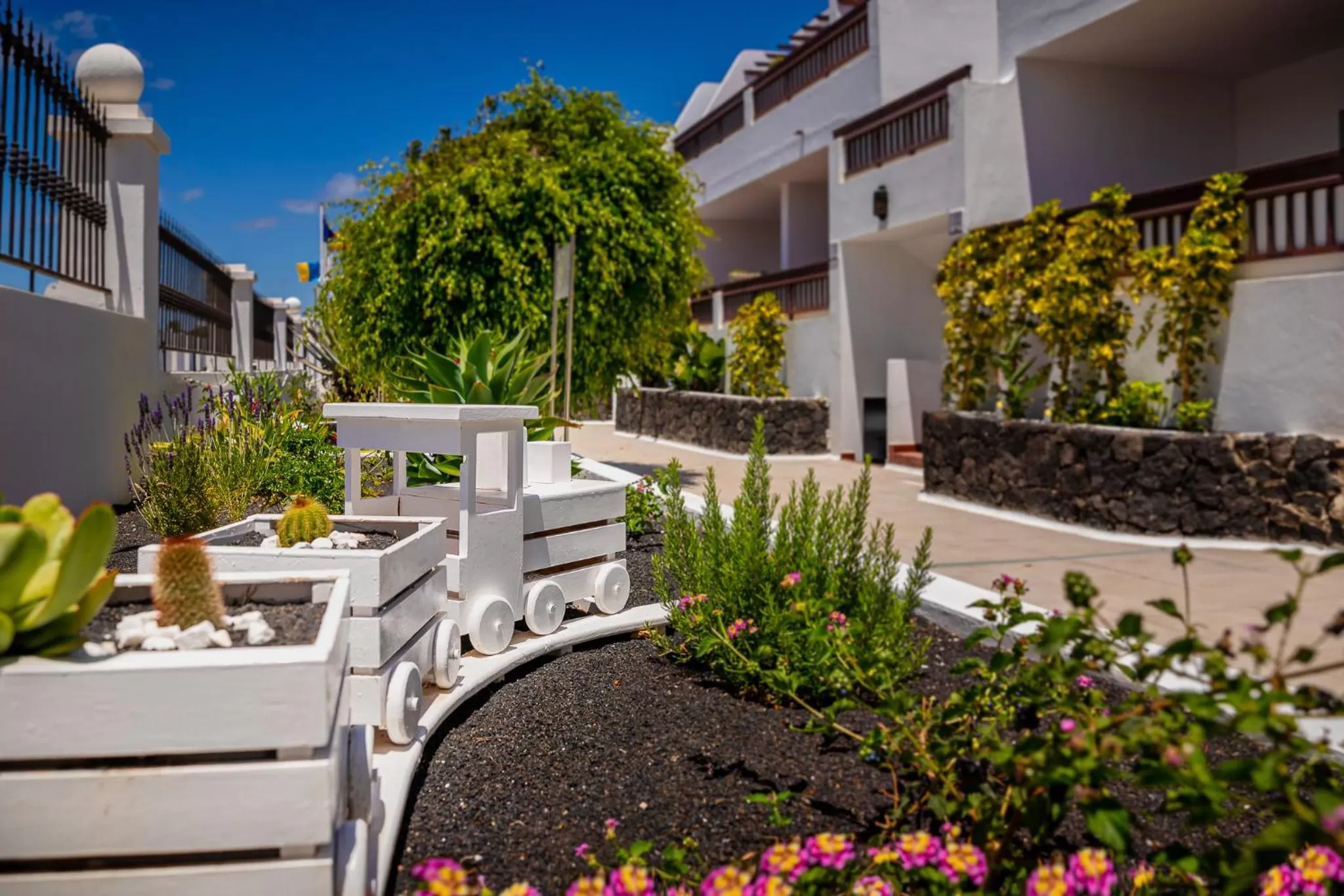 Garden in Rosamar Apartamentos