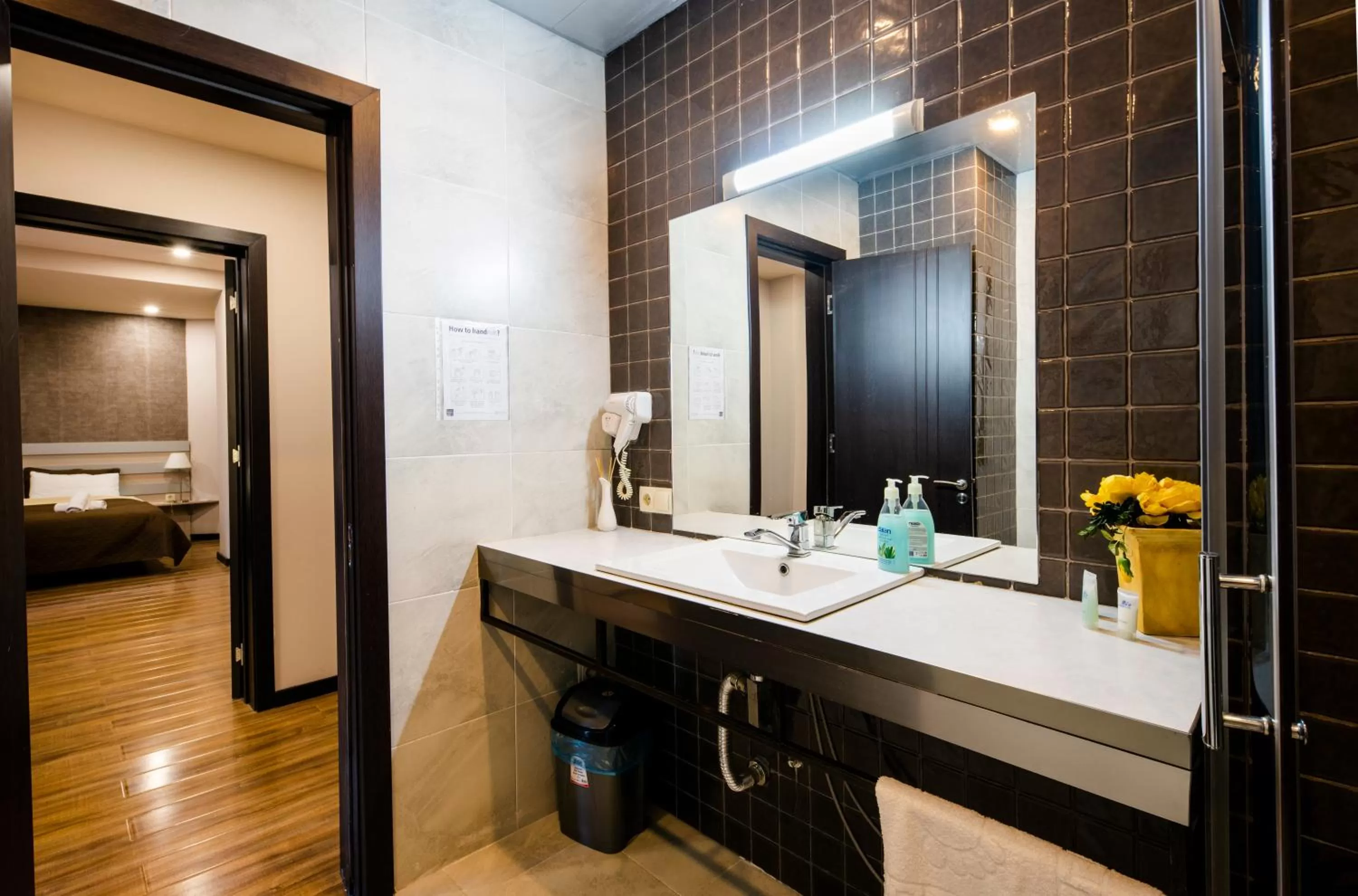 bidet in Sani Apart Hotel