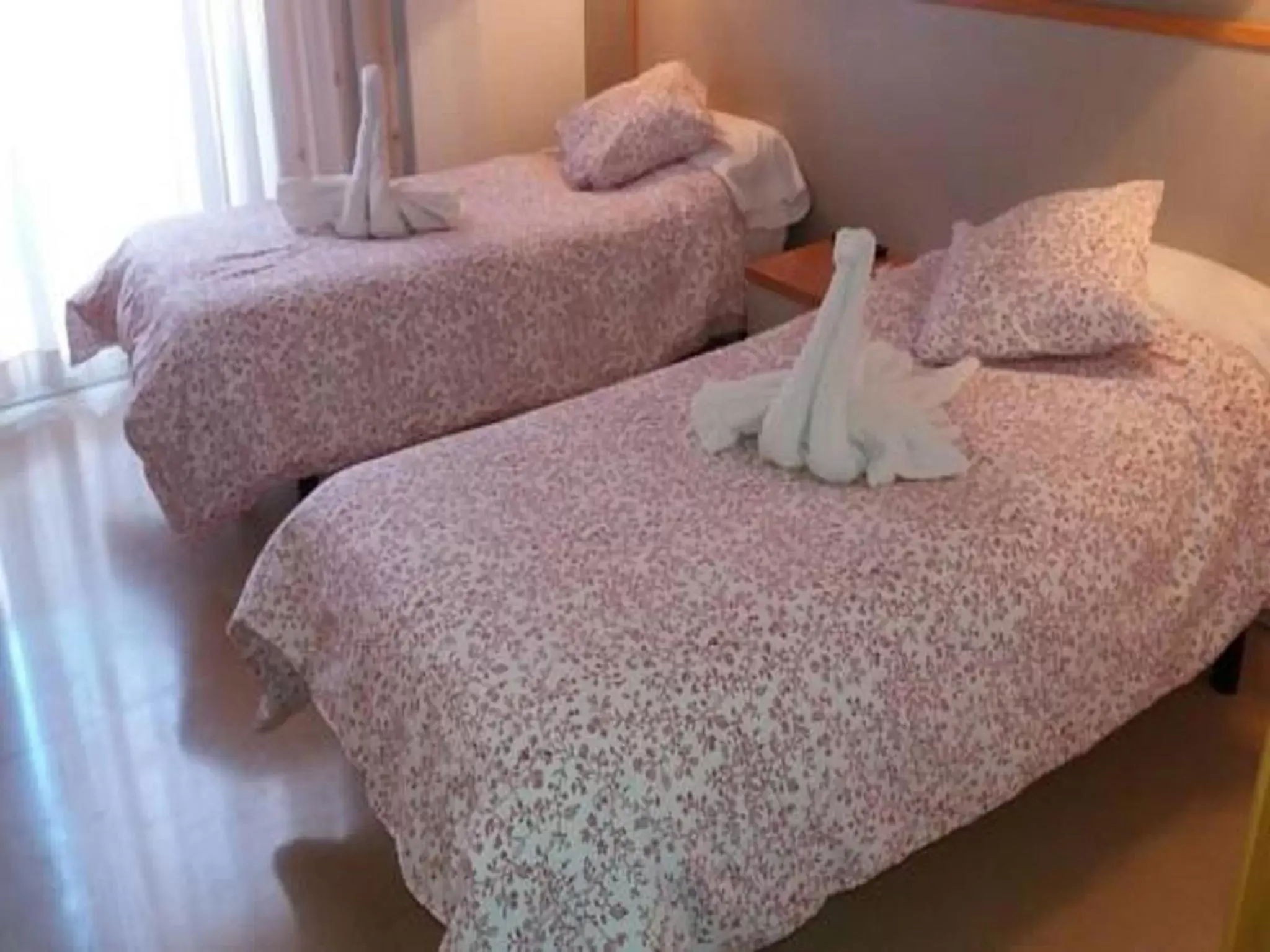 Double or Twin Room with Balcony in Hotel Cosmos Tarragona Double or Twin Room with Balcony in Hotel Cosmos Tarragona