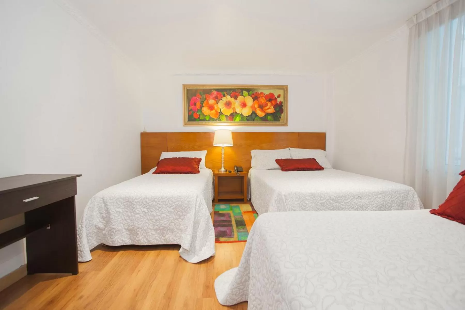 Bed in Hotel Casa Mahanaim Colferias, Bogotá