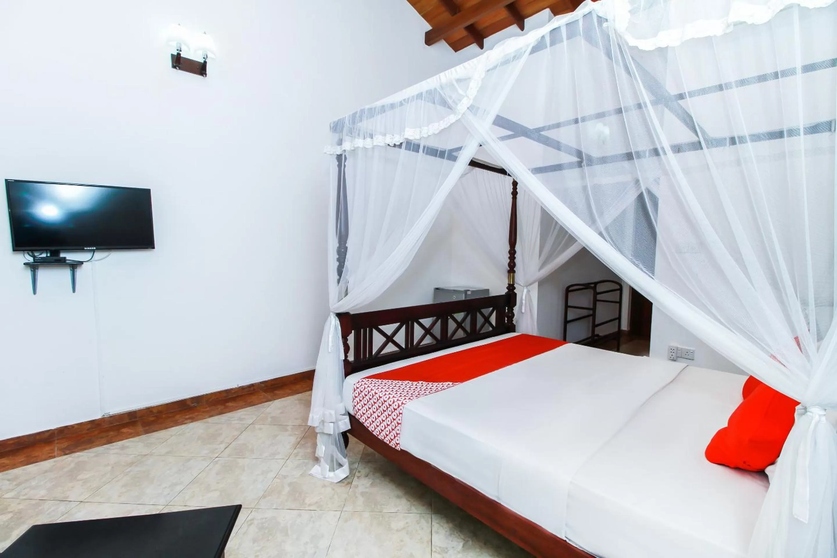 Bedroom, Bed in Chami Villa Bentota