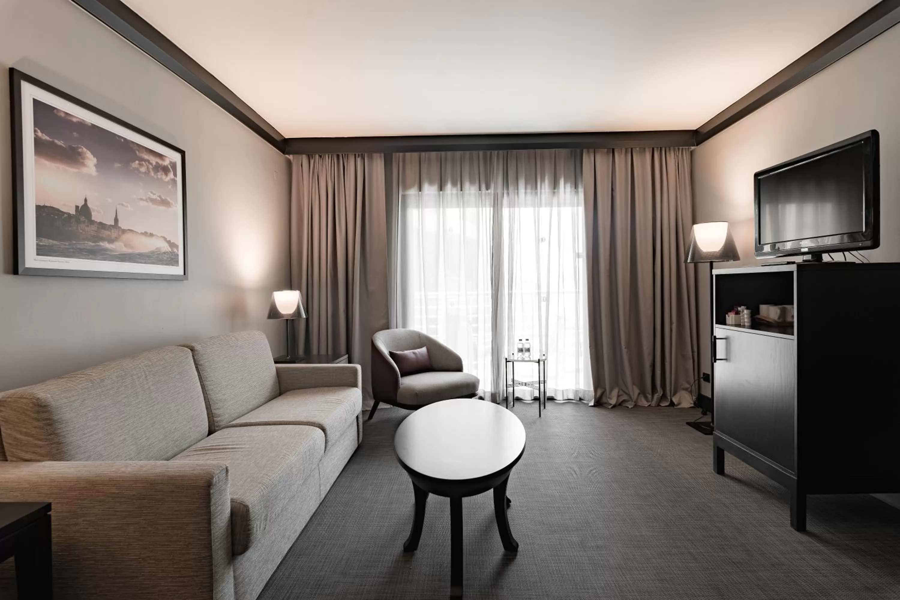 Living room in InterContinental Malta by IHG