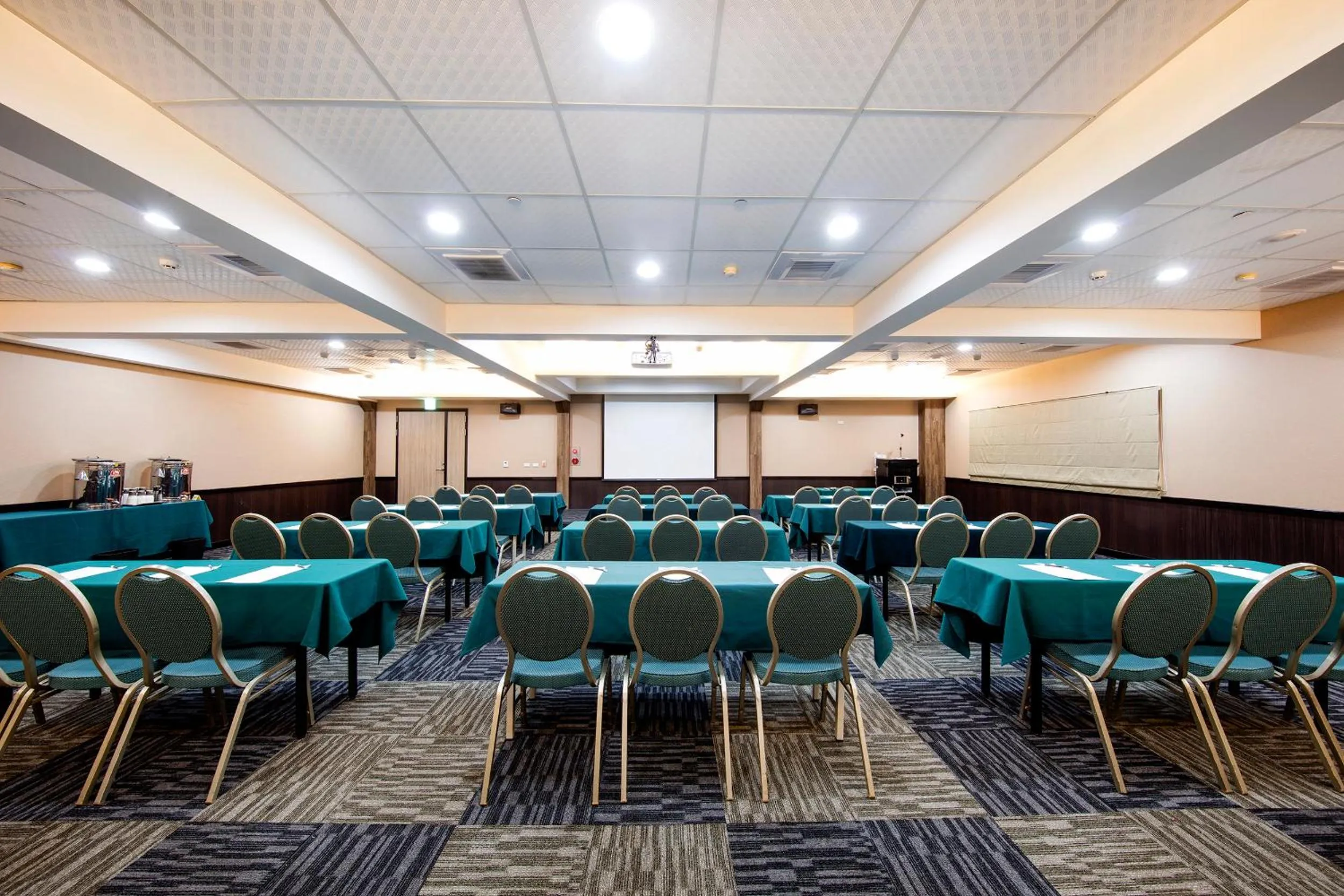 Meeting/conference room in Great Roots Forestry Spa Resort