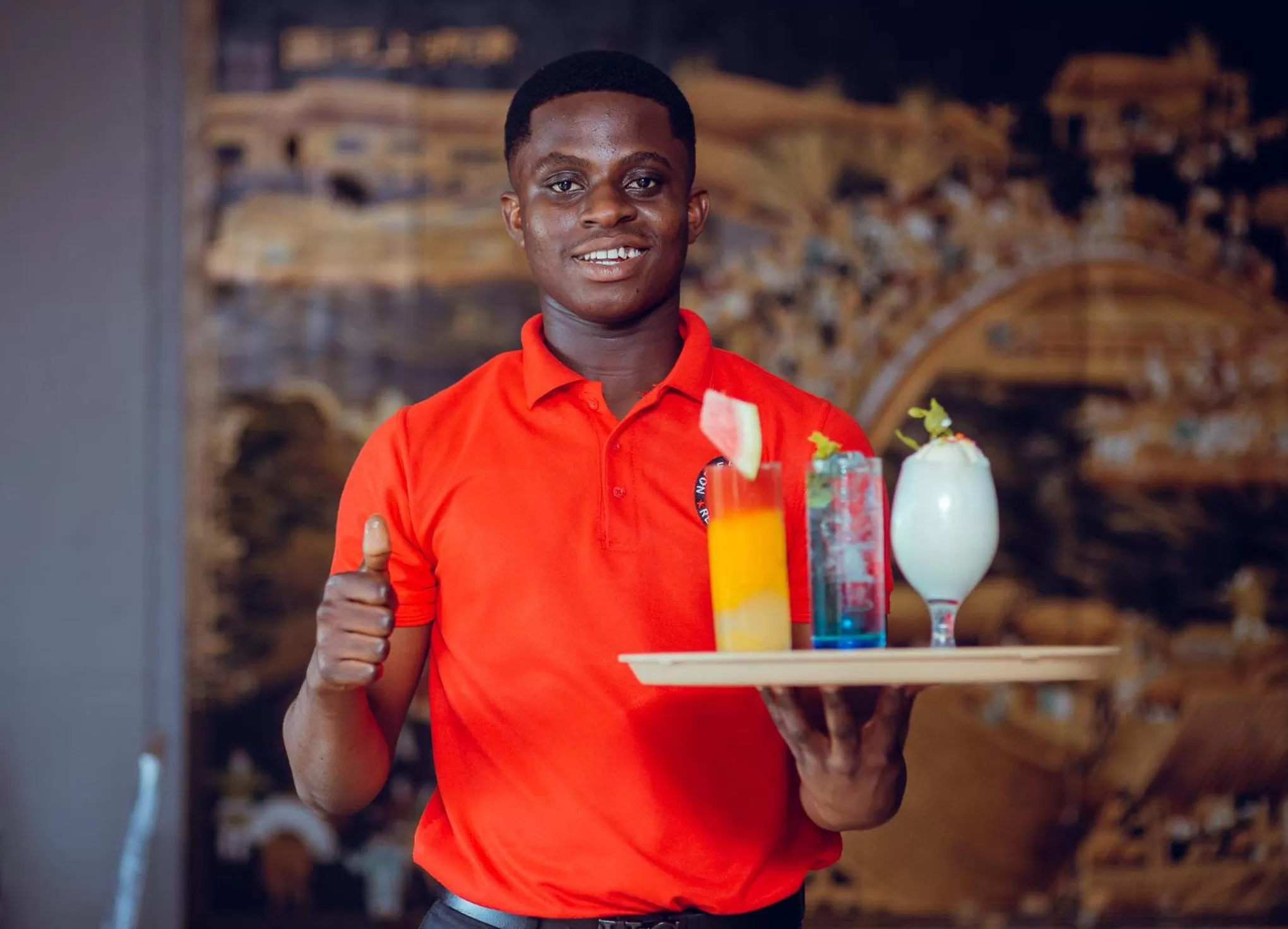 Restaurant/places to eat in Noble House Hotel