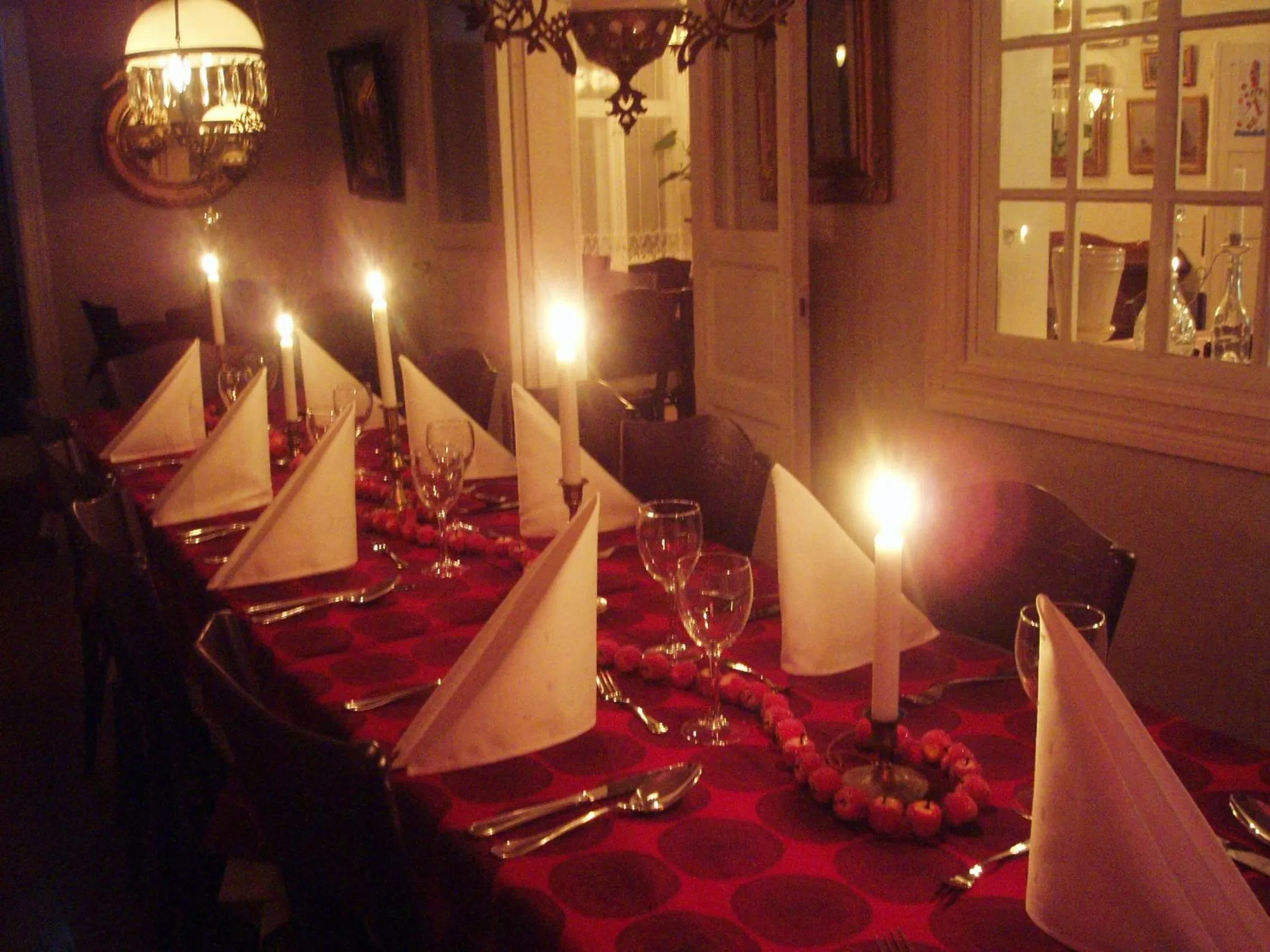 Restaurant/places to eat in Hotel & Cafe Lanterna