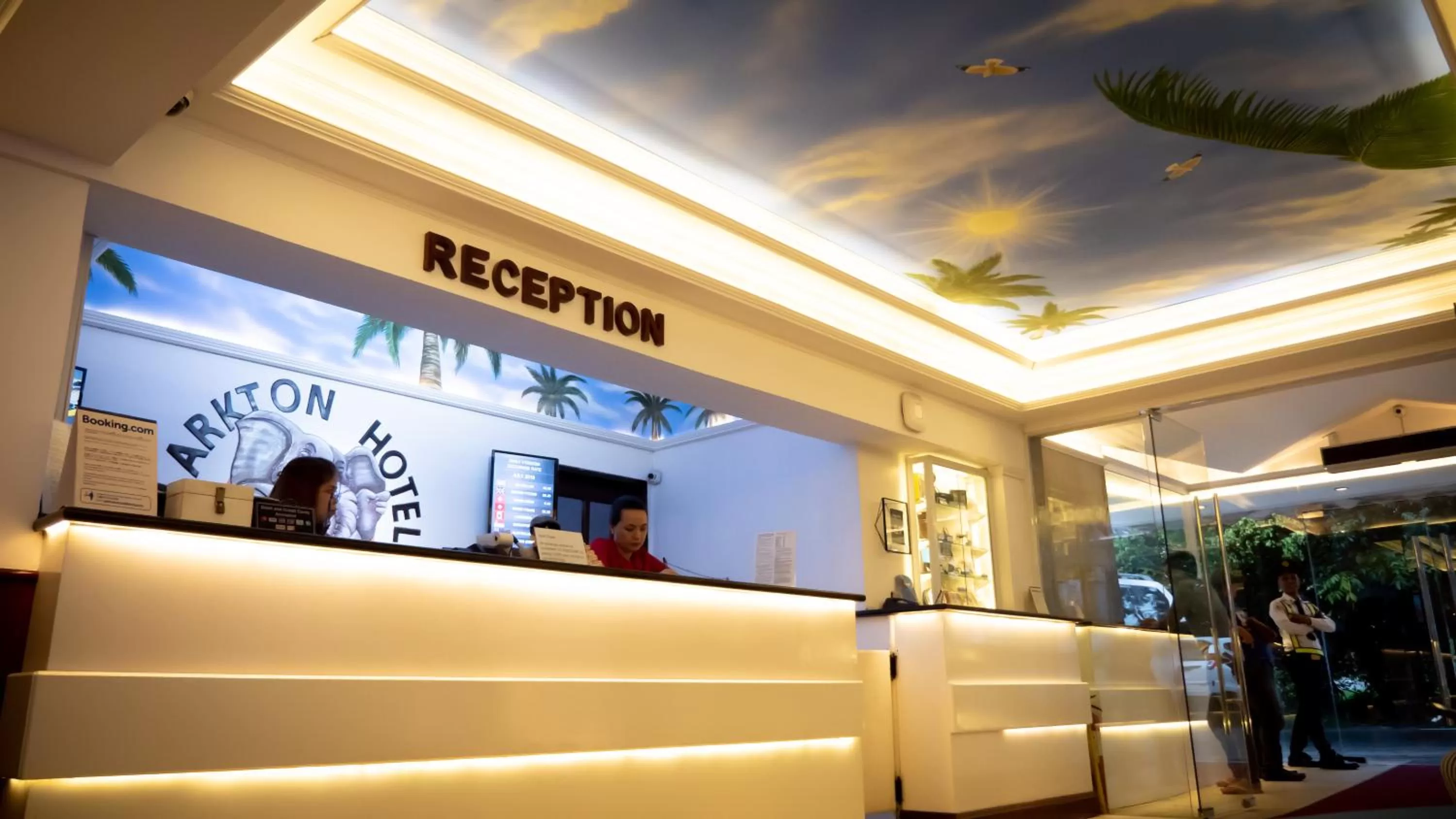 Clarkton Hotel Apartment