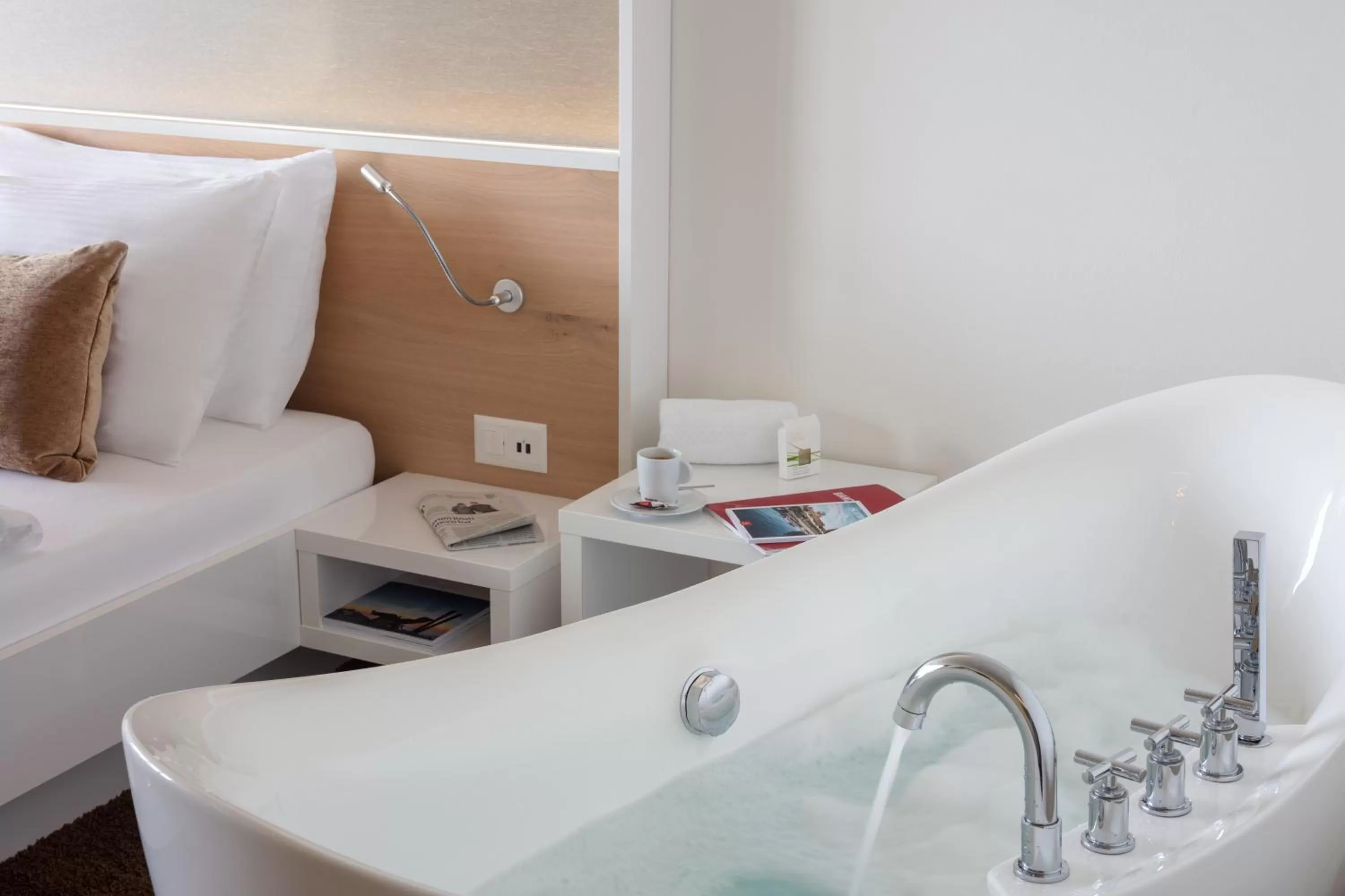 Bath in Hotel Waldegg - Adults only