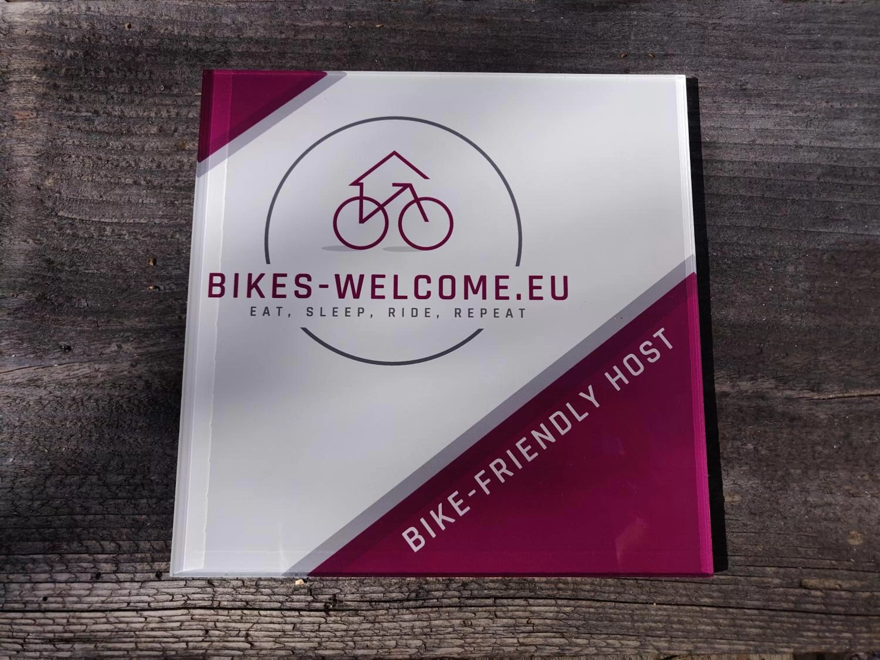 Property logo or sign in B&B Leonhard 7