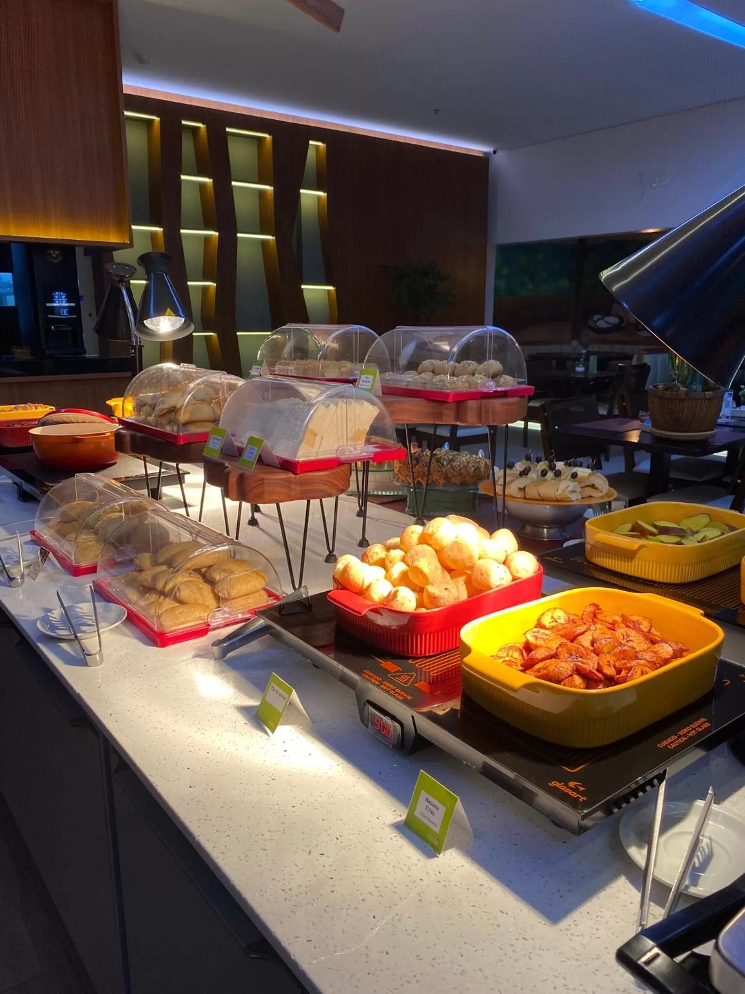 Restaurant/places to eat in Quality Hotel Manaus