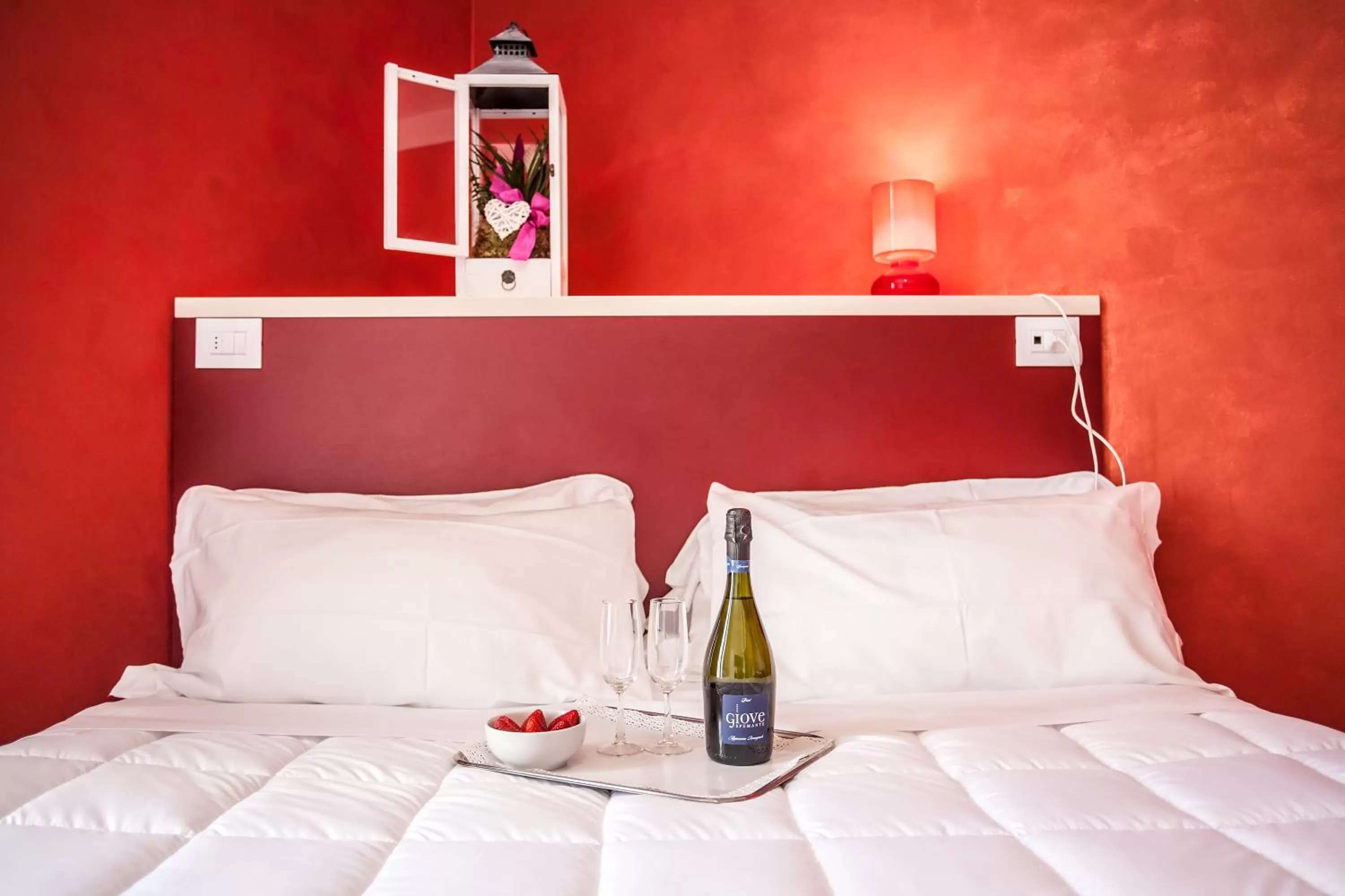 Bedroom, Bed in Hotel Oceanomare