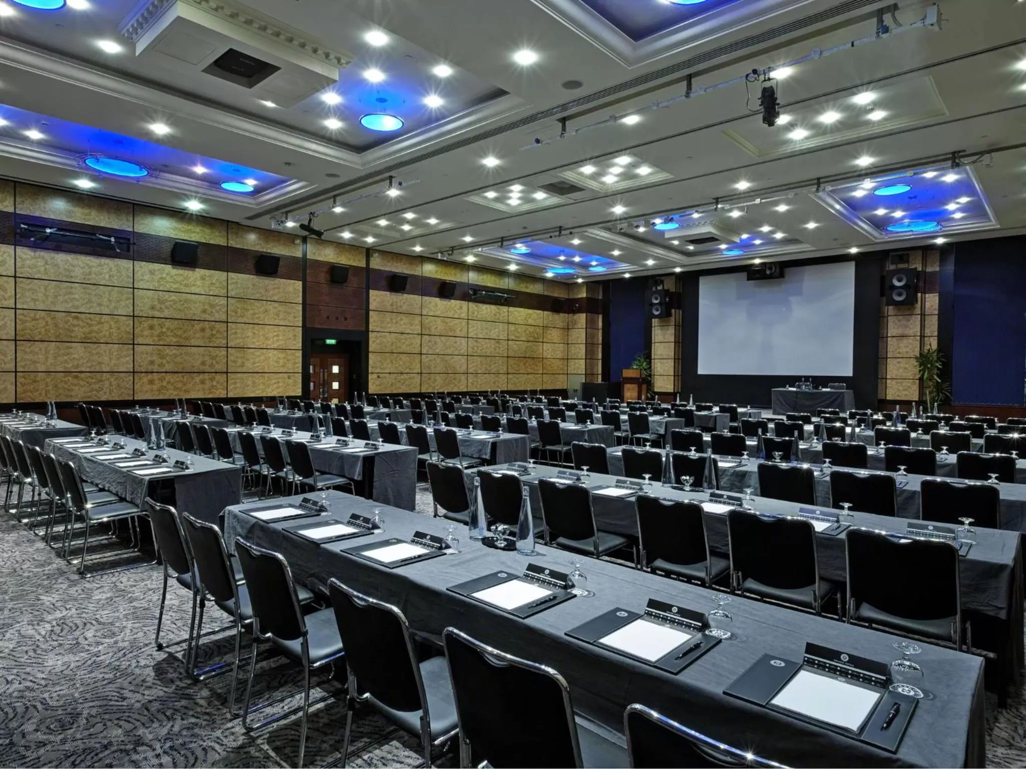 Banquet/Function facilities in Leonardo Royal Hotel London City - Tower of London