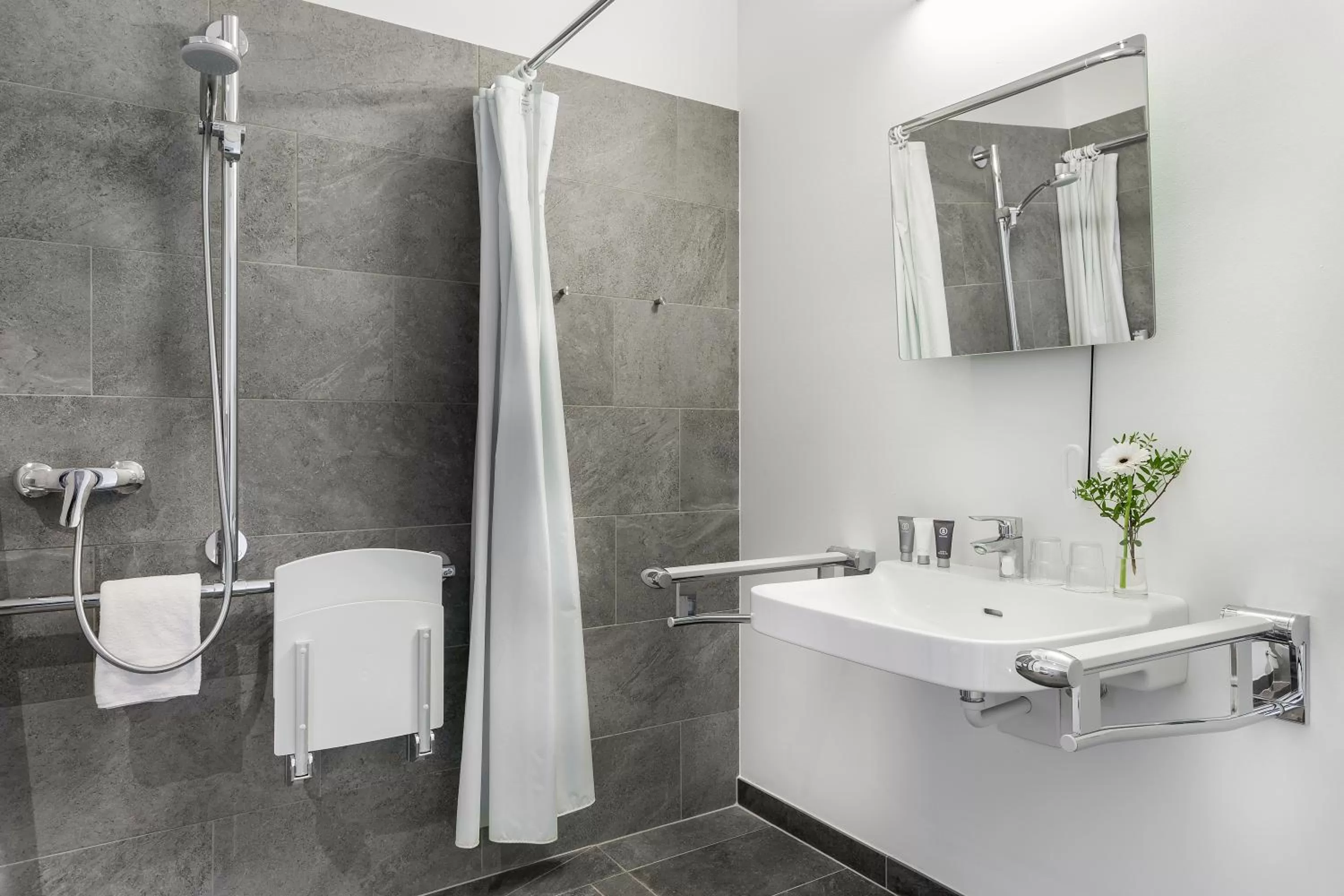 Other, Bathroom in Atomis Hotel Dachau Munich