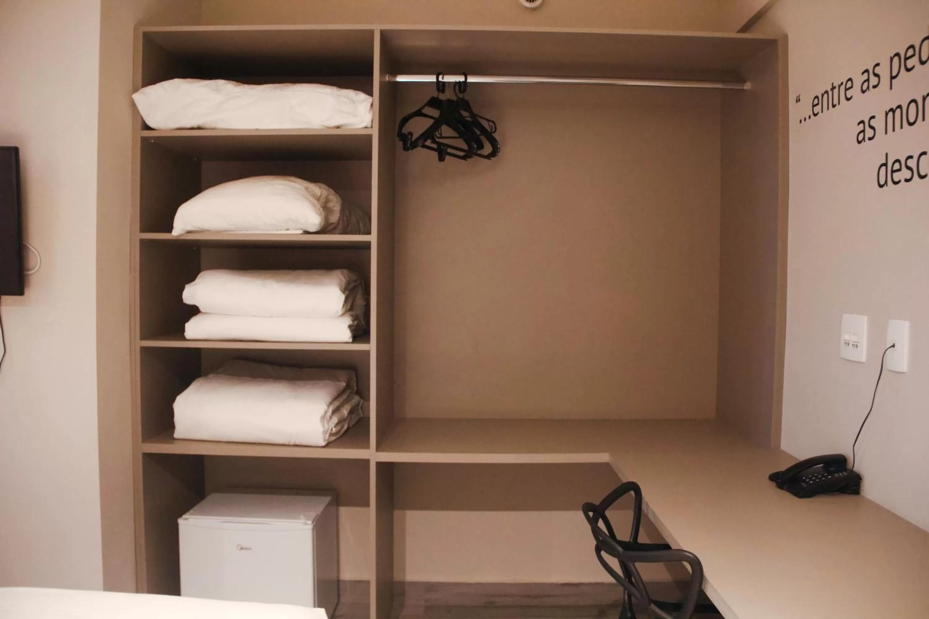 Bedroom in Íbis Styles Itaúna