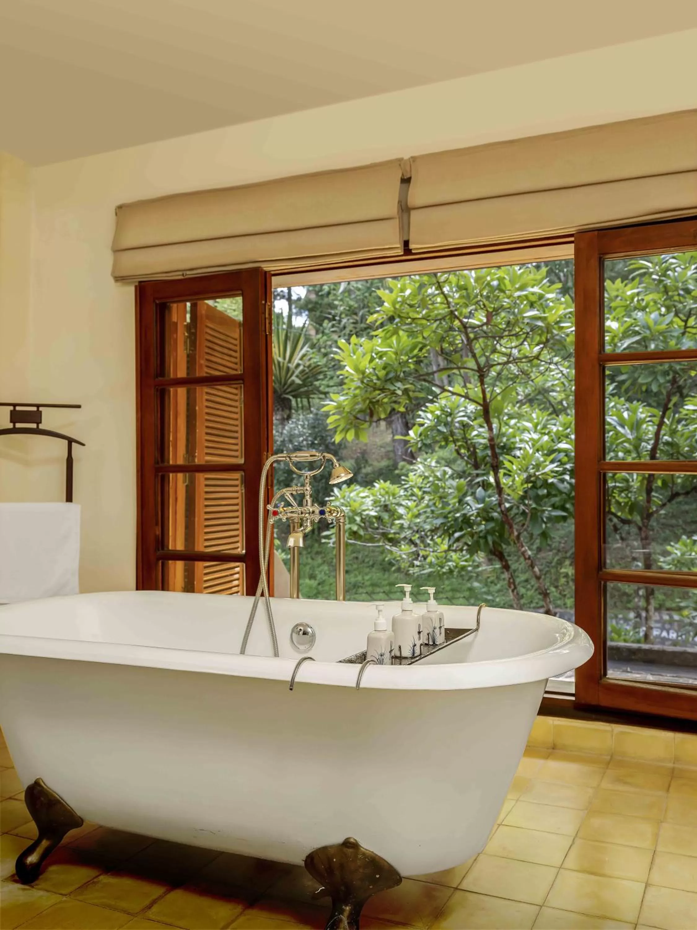 Bath in Ana Mandara Villas Dalat Resort & Spa