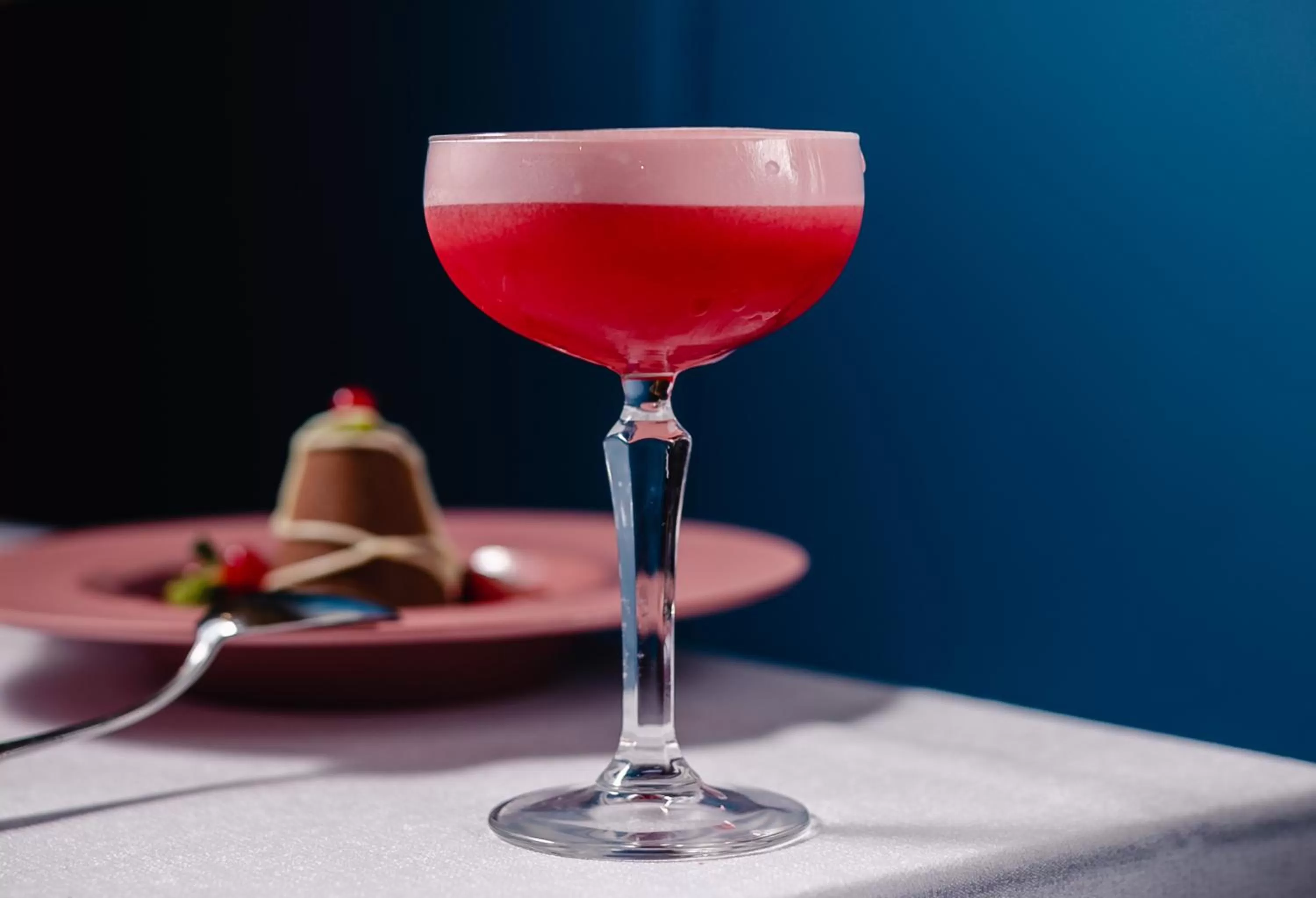 Lounge or bar in Hotel Indigo Milan - Corso Monforte by IHG