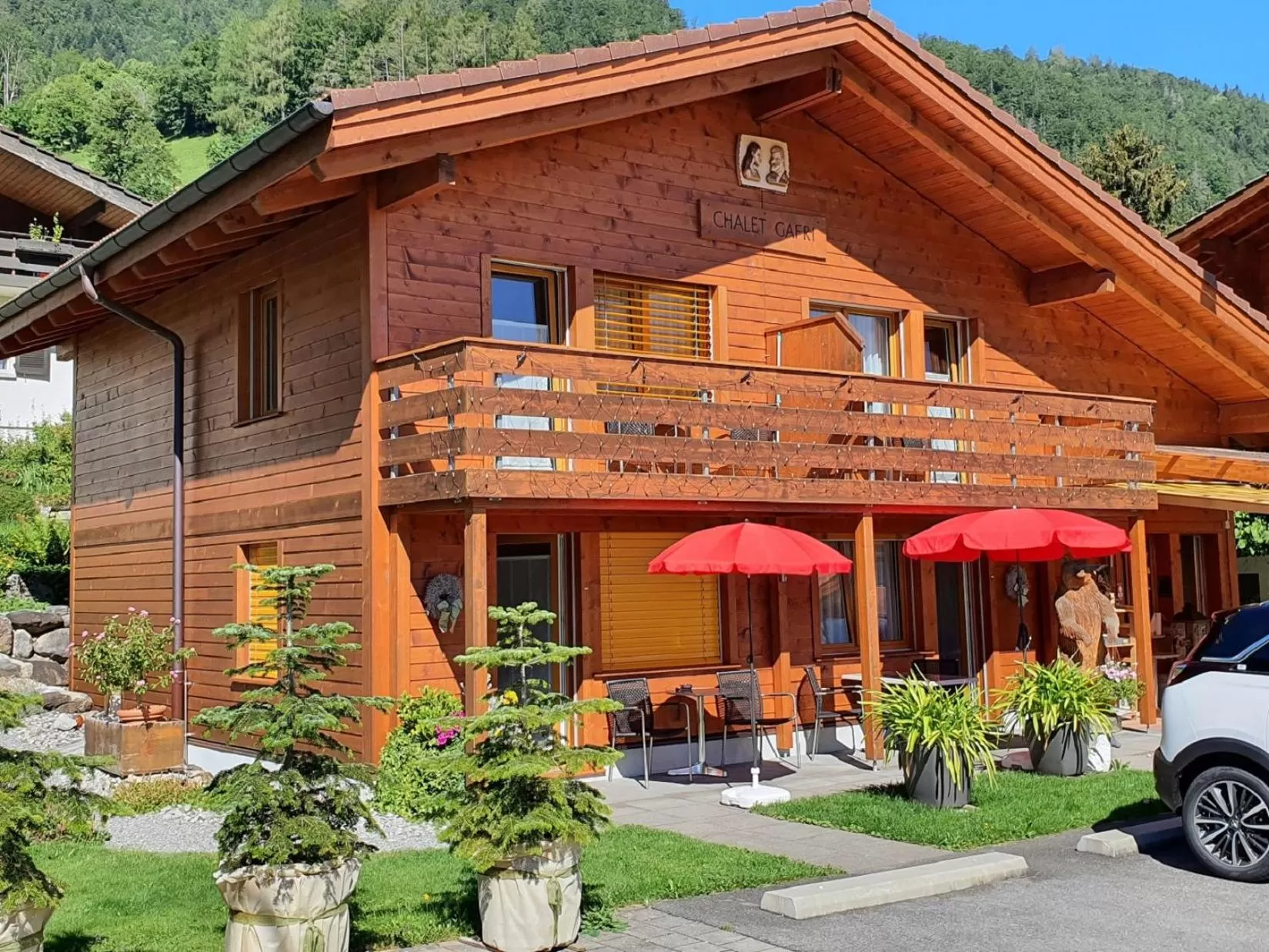 Property building in Chalet-Gafri - BnB - Frühstückspension und Gastfreundschaft