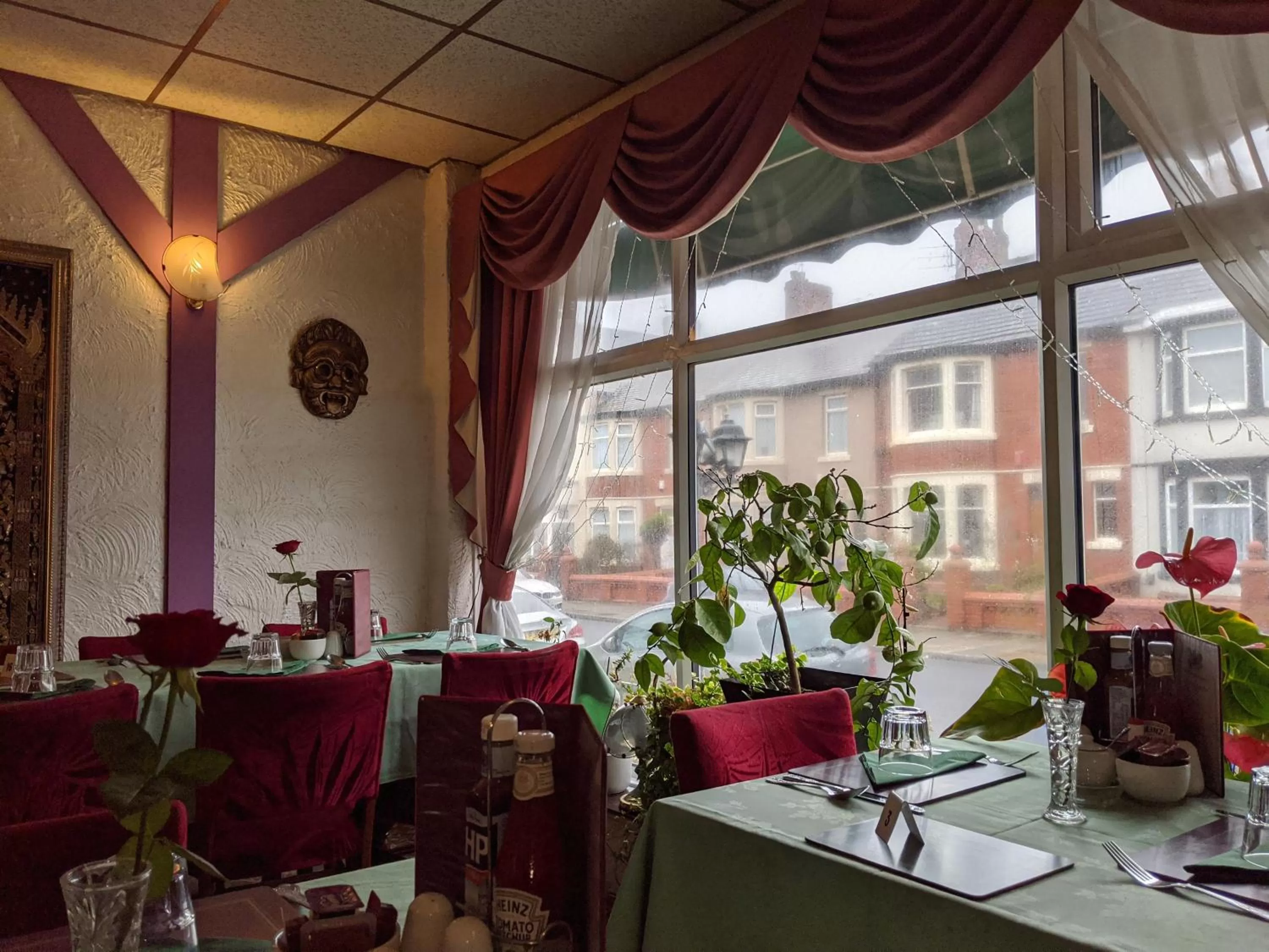 Breakfast in The New Guilderoy Hotel