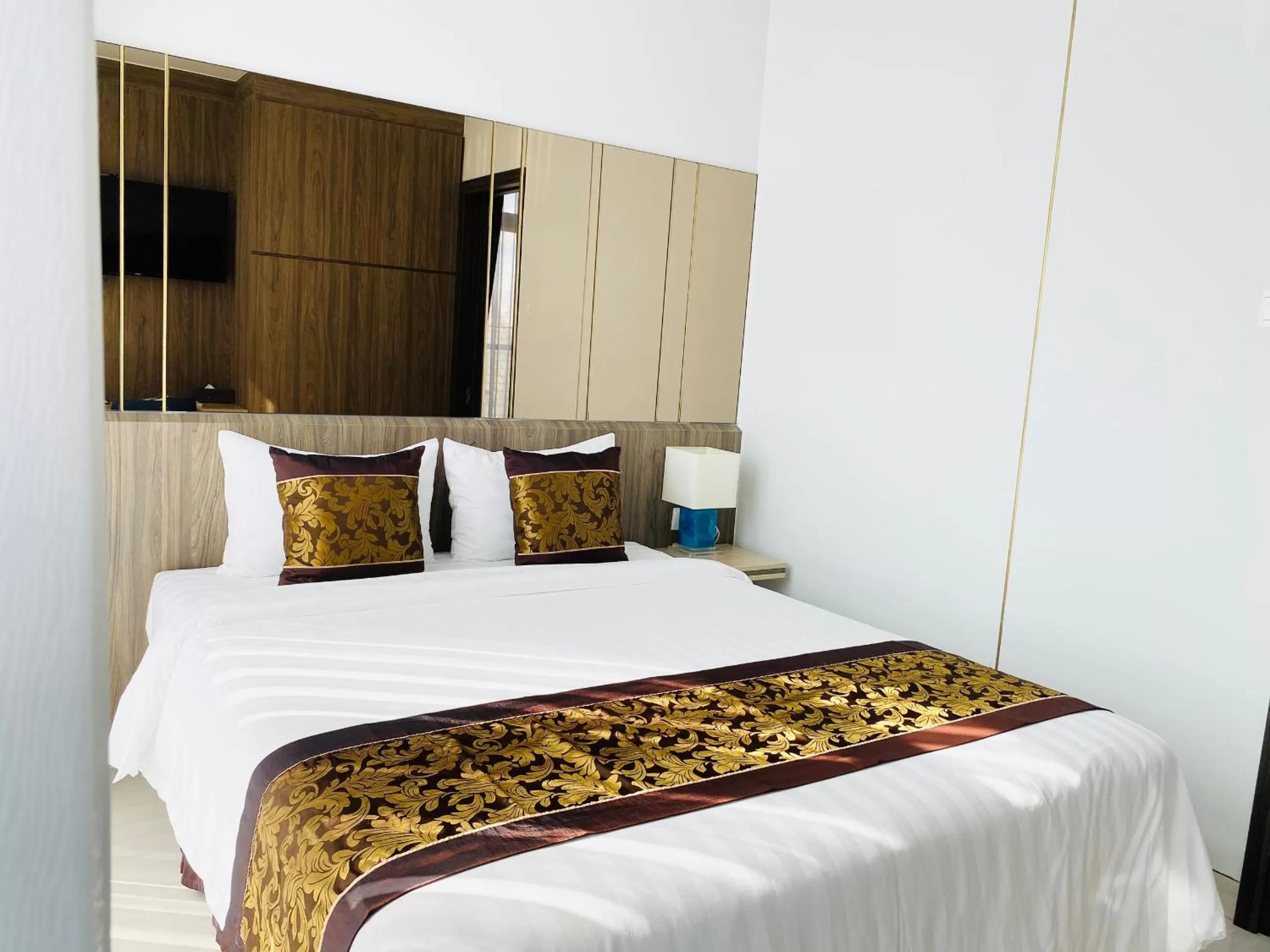 Bed in Aurora Western Village