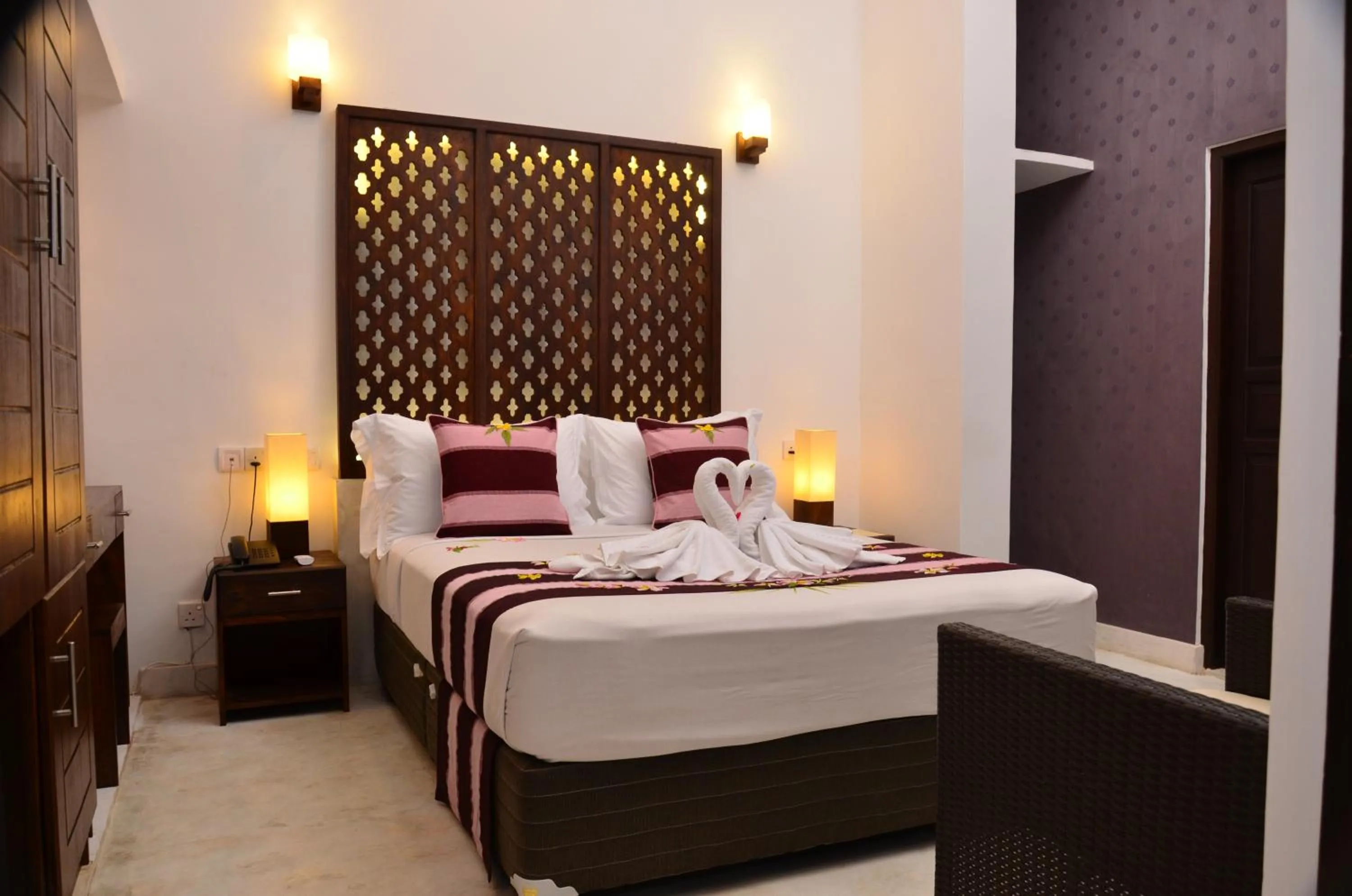 Bedroom, Bed in 56 by Deco - Galle Fort