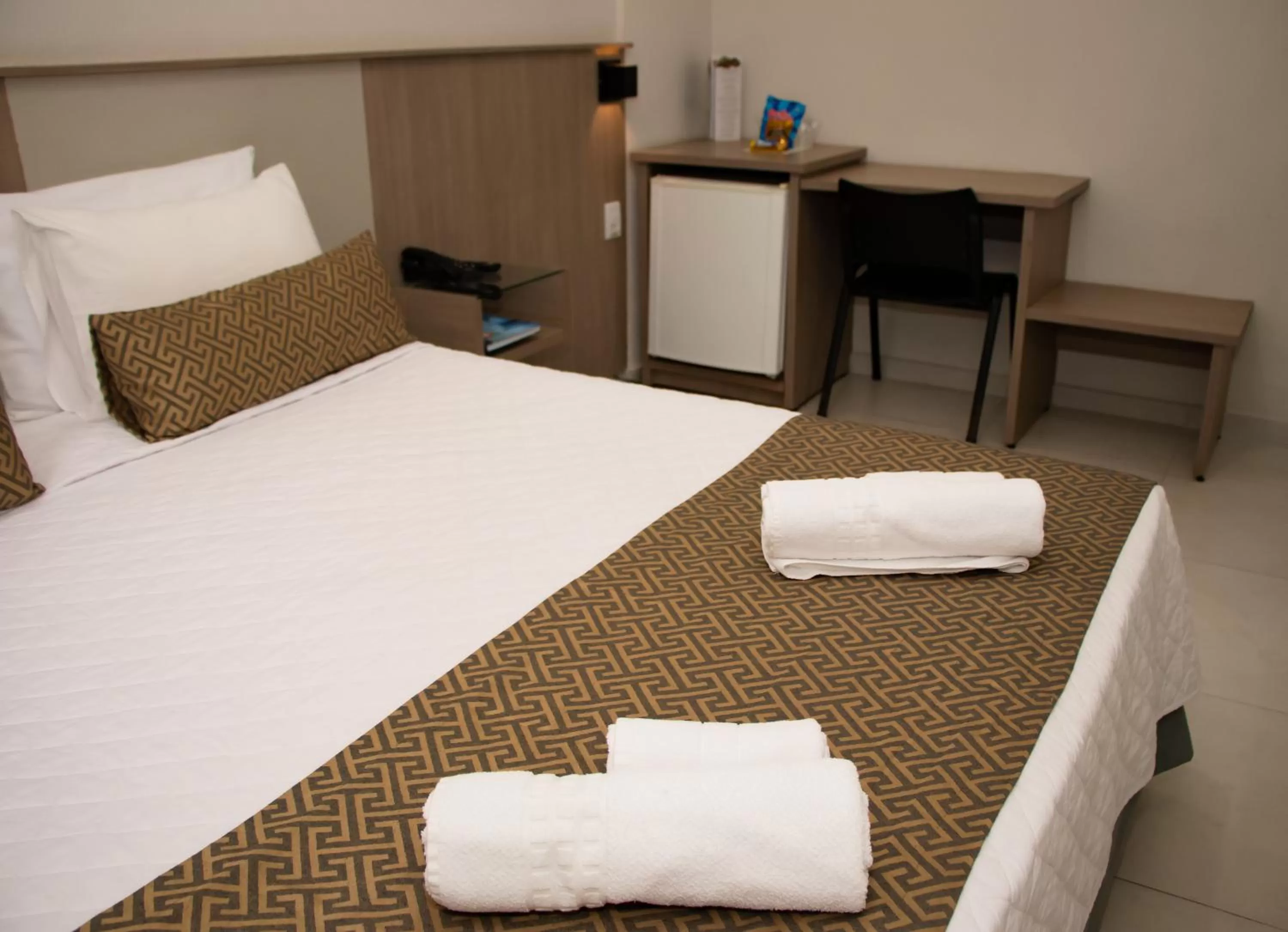 Photo of the whole room, Bed in Iguassu Express Hotel